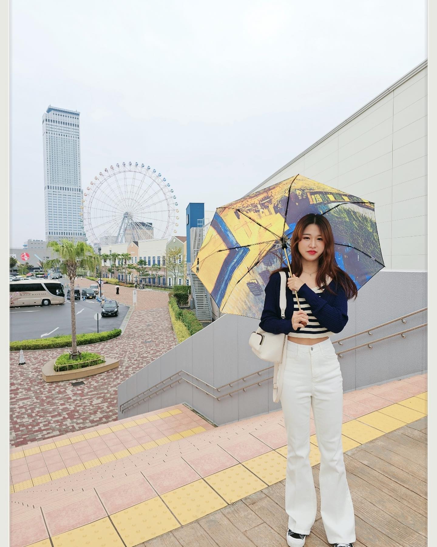 🇯🇵일본 1일차  마무리🇯🇵
비만 안 왔으면 너무 좋았는데☔️

#일본 #일본여행 #일본감성 #일본편의점 #일본일상 #일본여행🇯🇵 #도쿄 #도쿄여행 #도쿄카페 #셀스타그램 #셀피 #selfie #좋반 #선팔 #맞팔 #피드 #instagram #instadaily #ootd #dm #디엠 #오오티디 #일상 #일상소통 #여행에미치다 #데일리코디 #백화점 #먹스타 #f4 
#f4follow