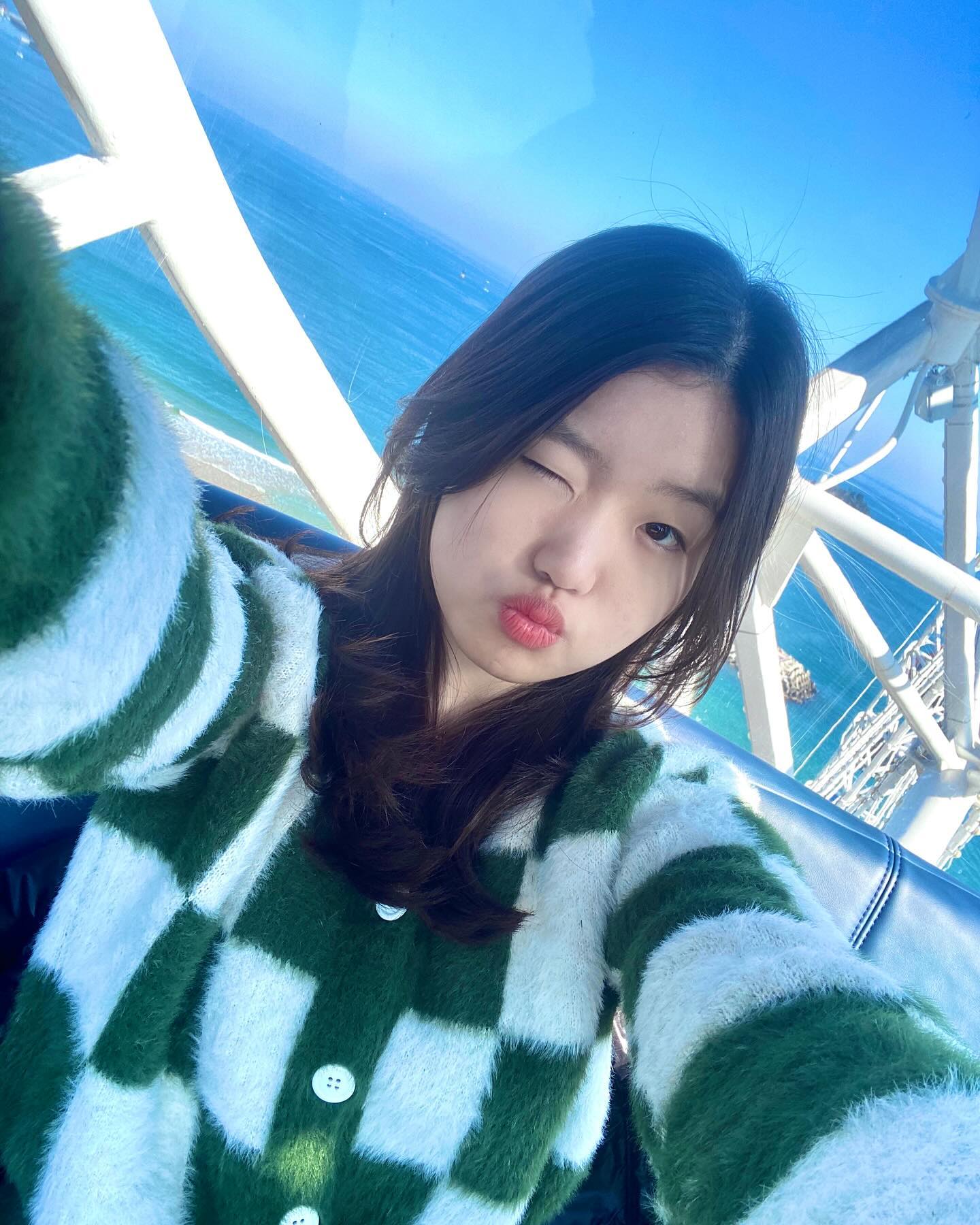 🚘🌊🎡

#05 #05년생 #20 #20살 #18 #18세 #입시러 #문창과 #문예창작과 #여행 #국내여행 #속초 #속초여행 #속초바다 #강원도 #라또래요 #젤라또 #바다 #겨울바다 #영금정 #속초아이 #속초아이대관람차 #경기 #군포 #금정 #의왕 #안양 #범계 #산본 #부곡