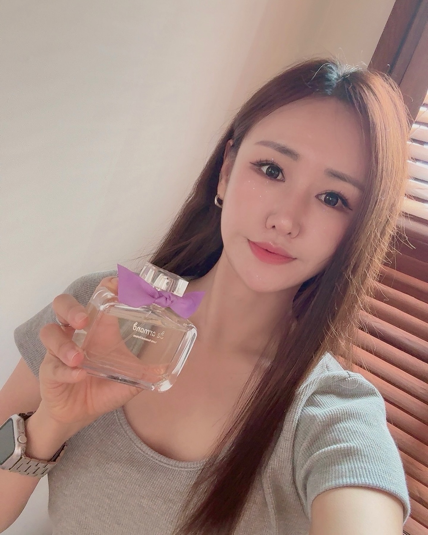 #광고
데일리로 쓰기 좋은 여자향수 추천😊

#DEARMAND #디아르망 #디아르망팜므 #여자향수 #디아르망밤쉘 #디아르망러블리밤쉴 #밤쉘 #밤쉘향수 #밤쉘향 #밤쉘향수추천 #여자향수추천 #정미향향수 #20대여자향수추천 #30대여자향수추천 #은은한향수#데일리향수 #페로몬향수