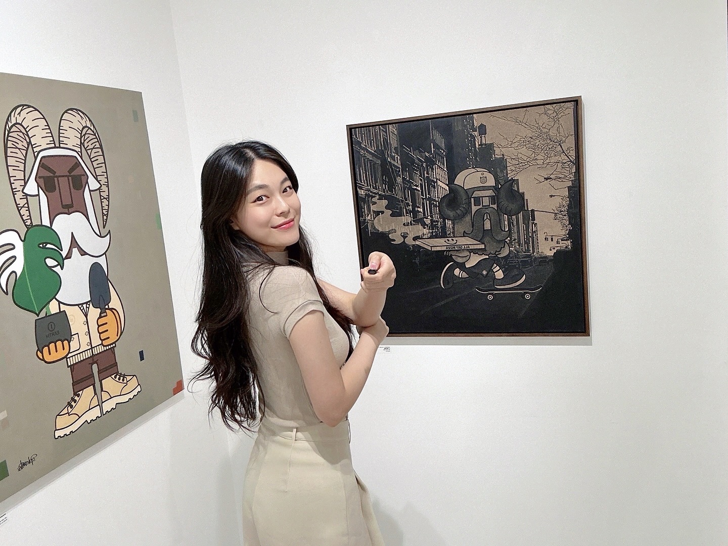 #20240614🎨
a.k.a_uptempo 
#업템포작가님#개인전 
나드으리🌈

진스리의 설명과 함께한👭🏻
hanjinseull 

덕분에 재미지게 보고 가요🫶🏻
이번주 밀렸던 힐링 제대로 하는 중🥹✨
