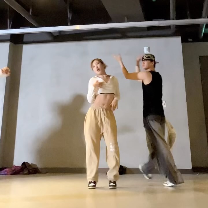 yechanjin #choreography 
오랜만에 너무 재밌었슴니댜🫢✌🏻💖
le_sserafim cassie #fearless #longway2go justjerkacademy_ewha