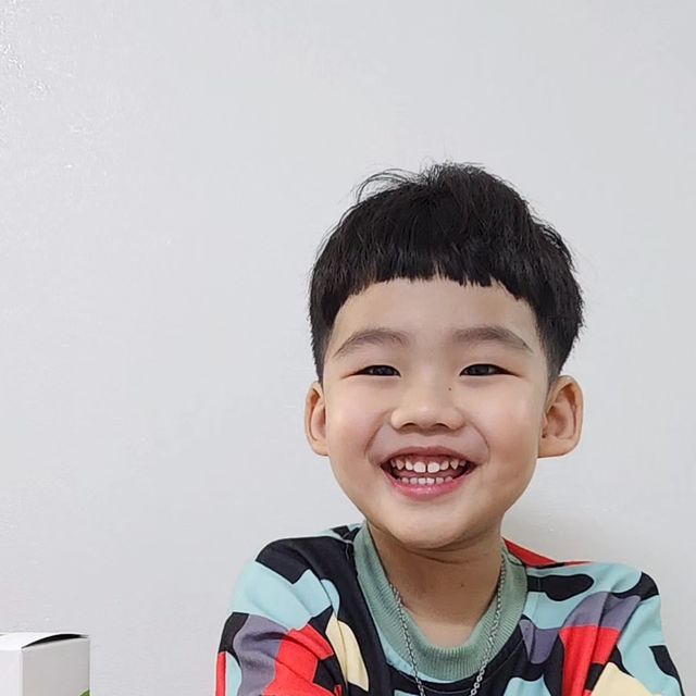 @eun.__.mi0313 on Instagram: "제품협찬 <닥터라인 징크키즈> 면역력 증진,식욕 증진,키성장(유아 골격 형성 및 성장)을 위한 유소아 전용 아연 보충제로 첨가물 FREE,無합성향료,無감미료라 안심하