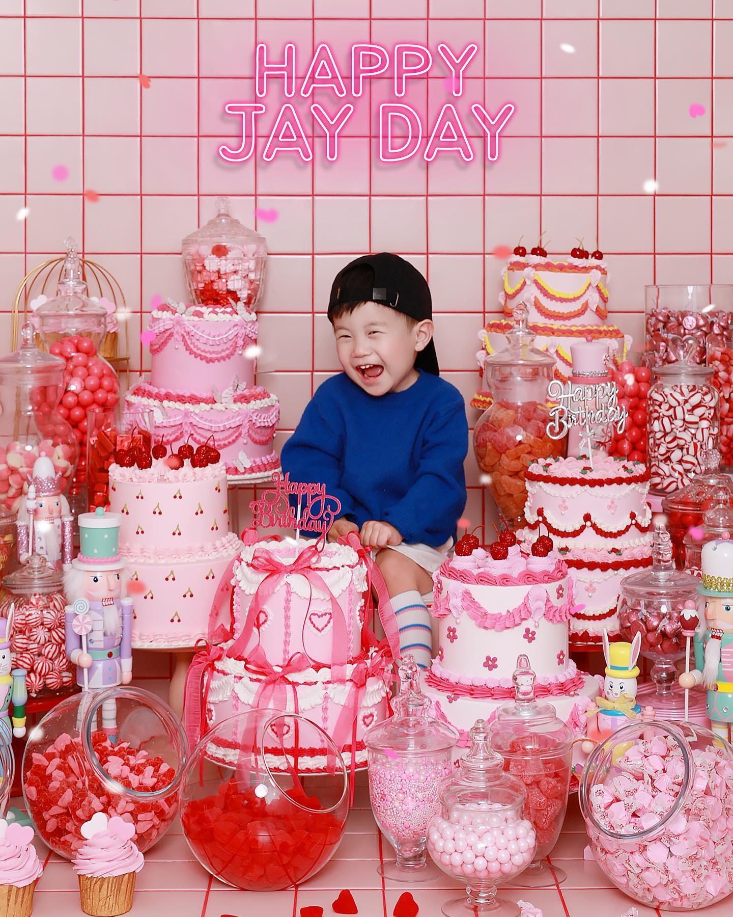 ᡣ𐭩happy JAY dayᡣ𐭩

#두돌 #생일 #생일축하해 #엄마아빠의보물