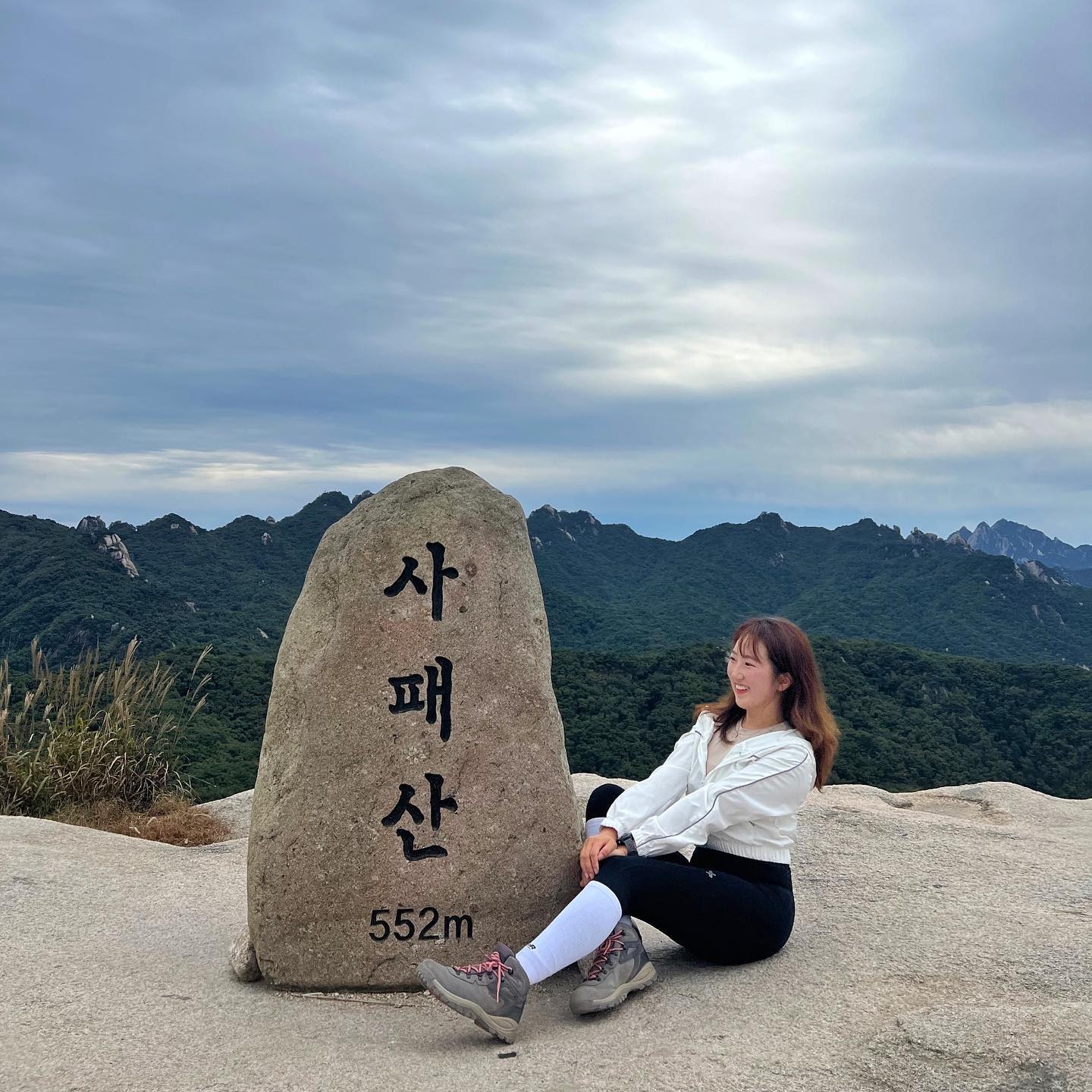 #사패산

통수들,, 노쇼 방지를 위해
미리 걷은 삼만원으로 지어진 이름

다소 산만한 <삼만원 산악회> 
4명 모두 완등 ㅋ.ㅋ