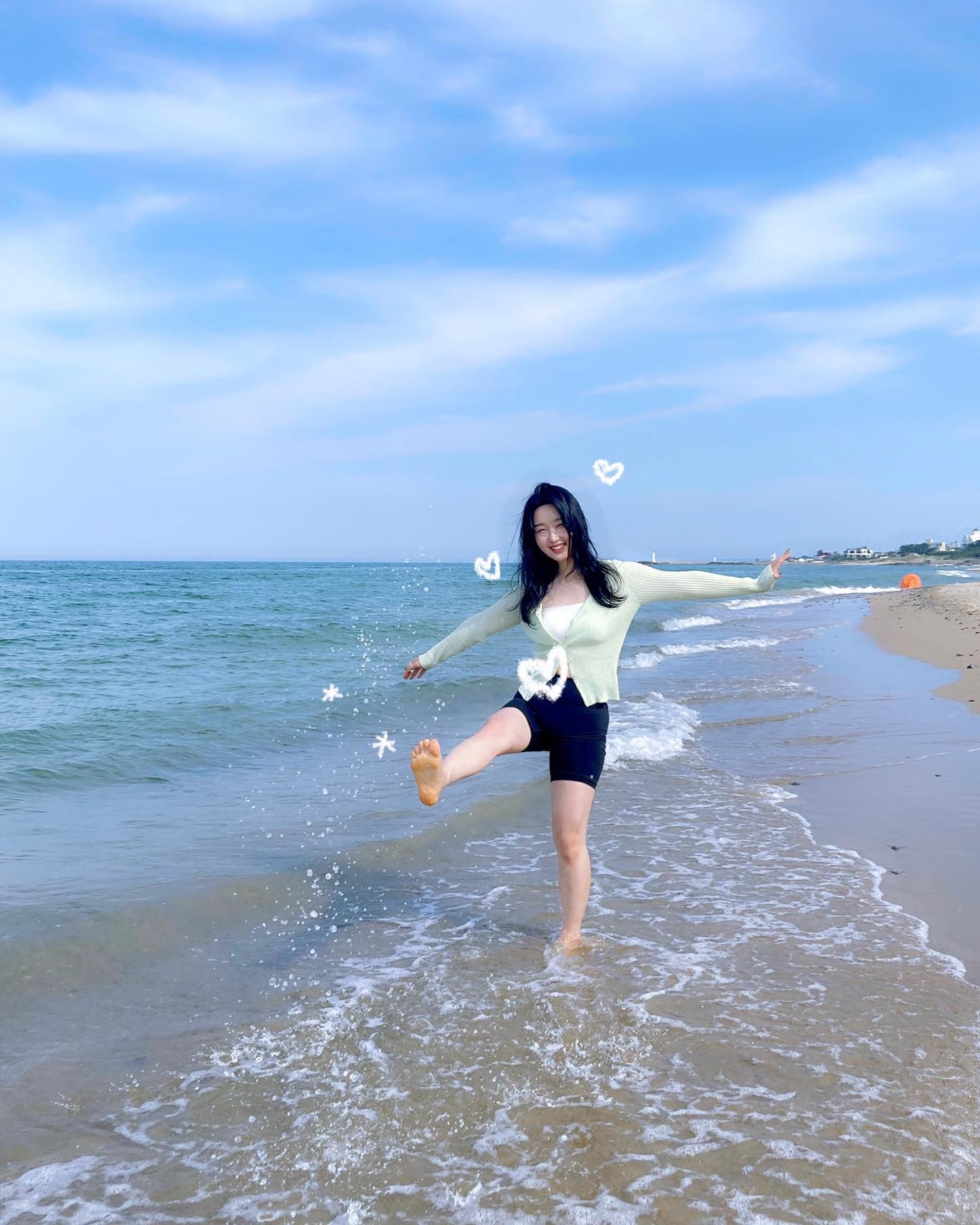 바다가 너무 좋아 
𓂃𓂃𓂃𓂃𓂃𓂃𓊝𓄹𓄺𓂃𓂃𓂃𓂃𓂃 𓆝𓆟𓆜𓆞𓆡𓆝𓆟𓆜𓆞𓆡𓆝𓆟