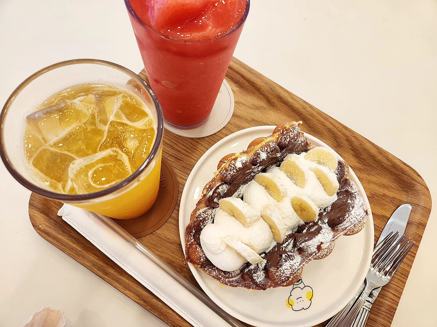 #협찬

와플 맛집 가유카페🥳

카페 분위기도 너무 이쁘고 내부가 깔끔해서 사진맛집에 음식맛집🙈

비쥬얼도 예술이라 눈으로 맛보고 입으로 맛보고 두번 맛보는건 안비밀ㅎㅎ

단체주문도 가능하고 포장,배달도 가능해서 집에서도 즐길 수 있어용 

늦게까지 영업하셔서 퇴근하고 야근까지 하고가도 너무 좋다는점🥰

#안양카페 #안양디저트 #안양디저트맛집 #평촌카페 #관양동카페 #평촌디저트 #평촌디저트맛집 #평촌역카페 #가유카페 #가유카페평촌점