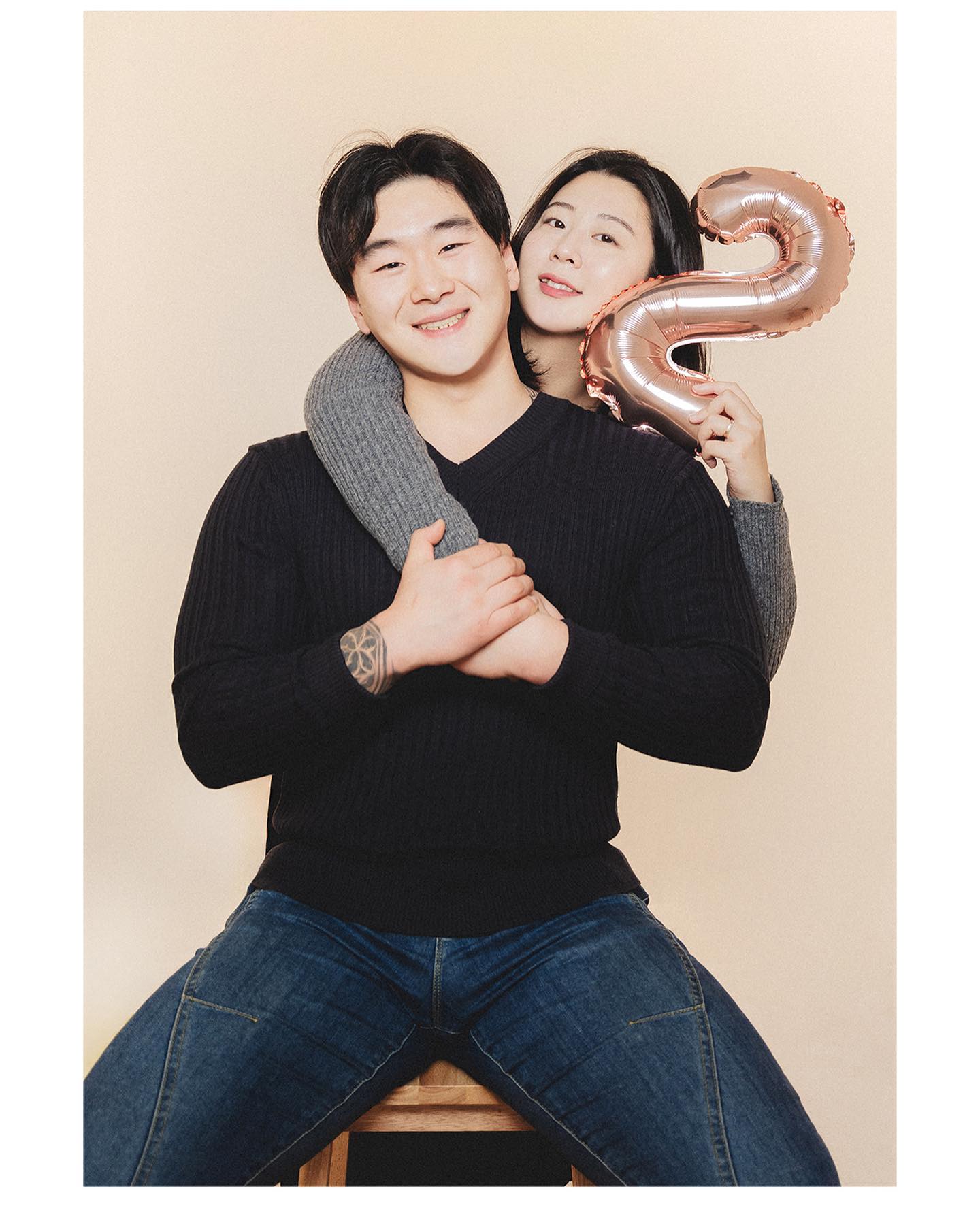 #우리의2주년 

만난지 아직? 벌써? 2주년이라니!!!!
둘이서 보내는 마지막 기념일이라니 
좀 아쉽기도 하고, 설레기도 하공,,,희희

뽀뇽이 태어나도 둘이서 밥 먹는 시간은 만들자 젭알🥺

#만난지2주년 #빵세네부부 #기록하기 #둘이서마지막 
#항상내편❤️