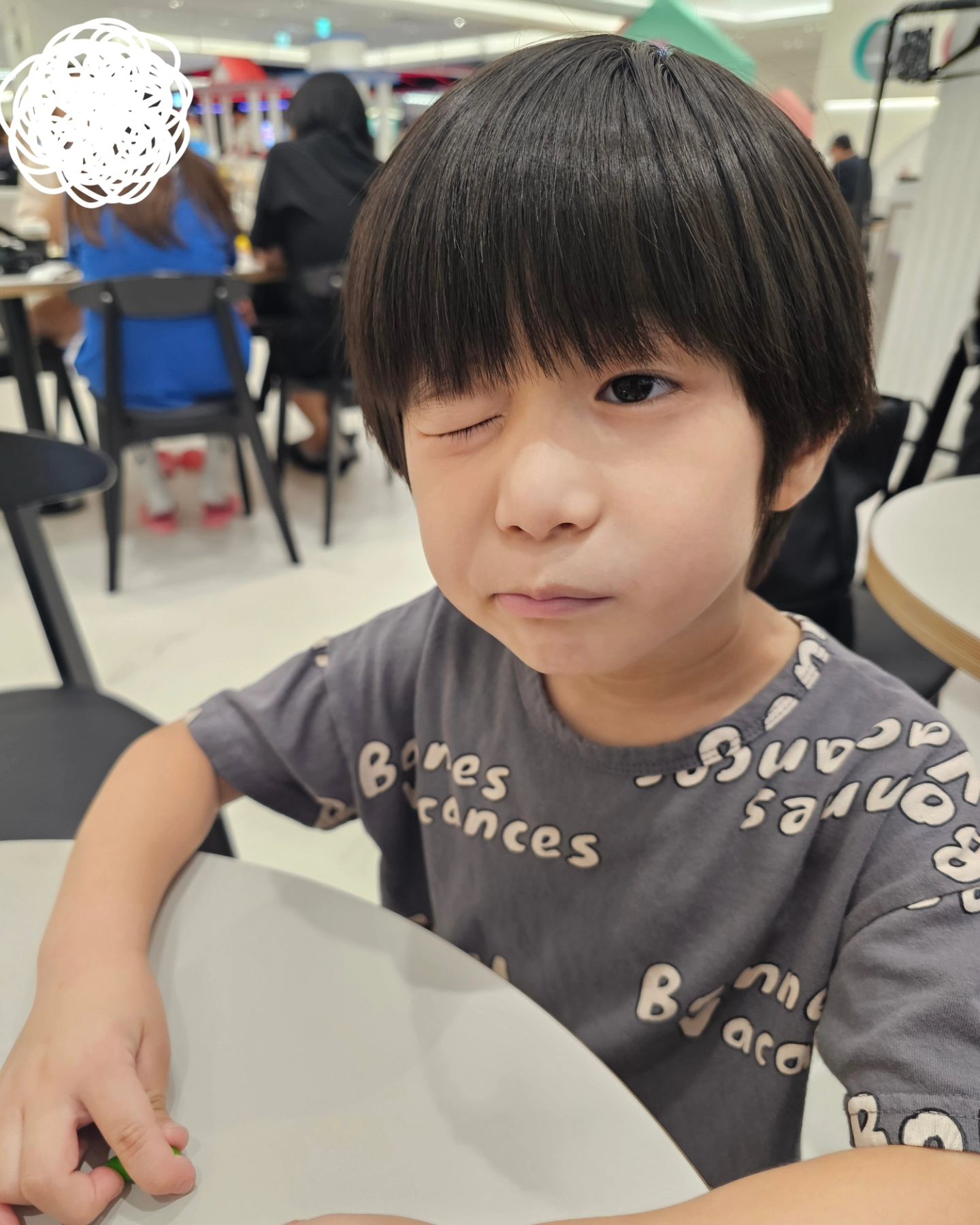 💜

우리애들 취행저격 가득인 이곳!
누나들도 꼬마들도 모두모두 만족😊
오늘은 조카도 함께~💗
사람이 많~~~~은데 워낙 넓어서 놀만하당~
오락기랑 닌텐도 있는 키카는 봤지만
PC있는 키카는 처음봤닼ㅋㅋㅋㅋㅋㅋㅋ
안마의자 나도 하고싶다~~ 기웃거려야겠넼ㅋㅋㅋㅋ🤭

#월드킹 #월드킹부천점 #월드킹키즈카페 #부천키즈카페 #상동키즈카페 #부천키즈카페 #주말 #부천아이랑갈만한곳