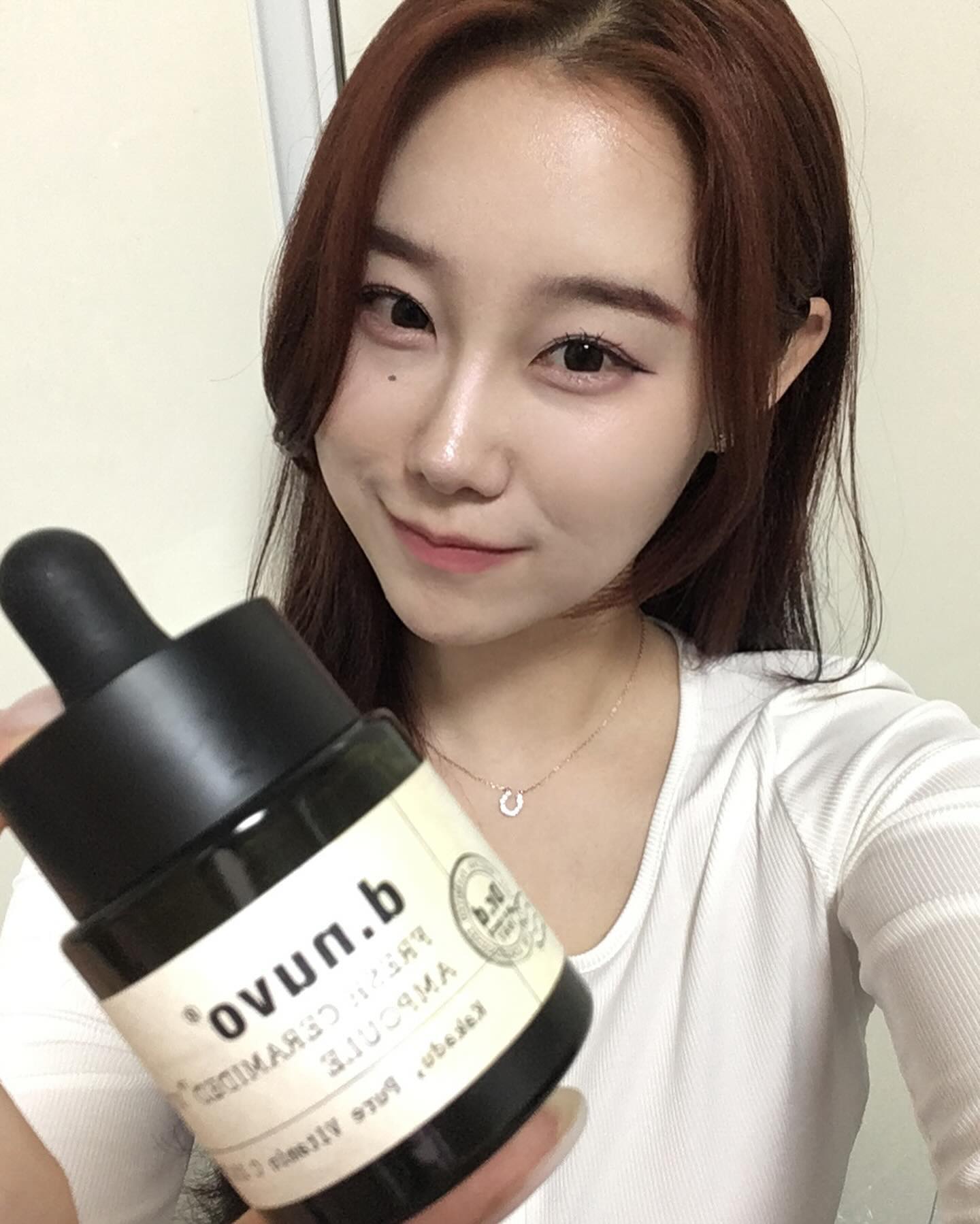 “투명한” 순수비타민C 
광채나는 쫀쫀 피부 만들어 봅씨당 💛💡

ꔛ디누보 프레쉬 세라마이디드 비타민C 앰플ꔛ