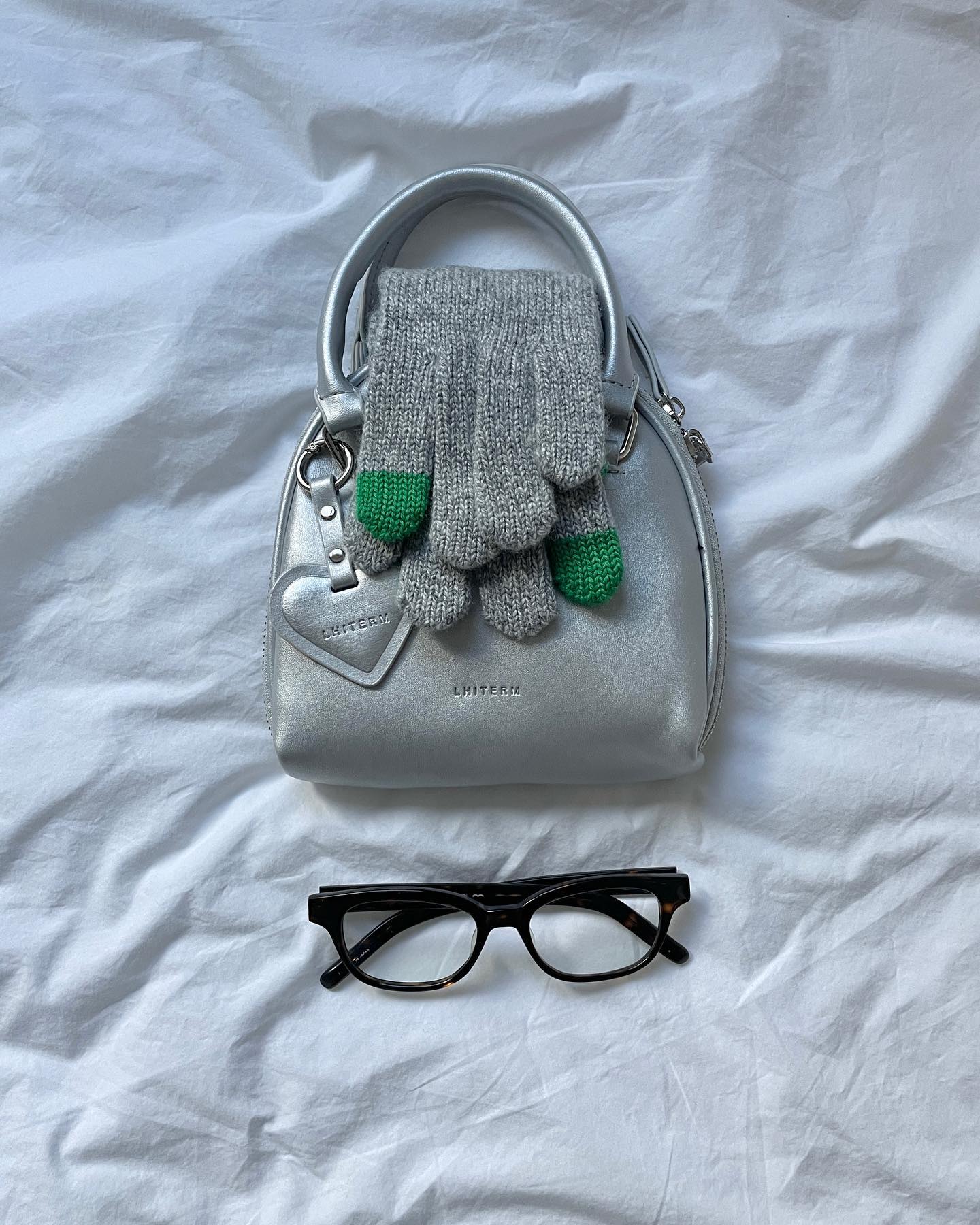 요즘 내 it'em🩶마실백과 안경🤓