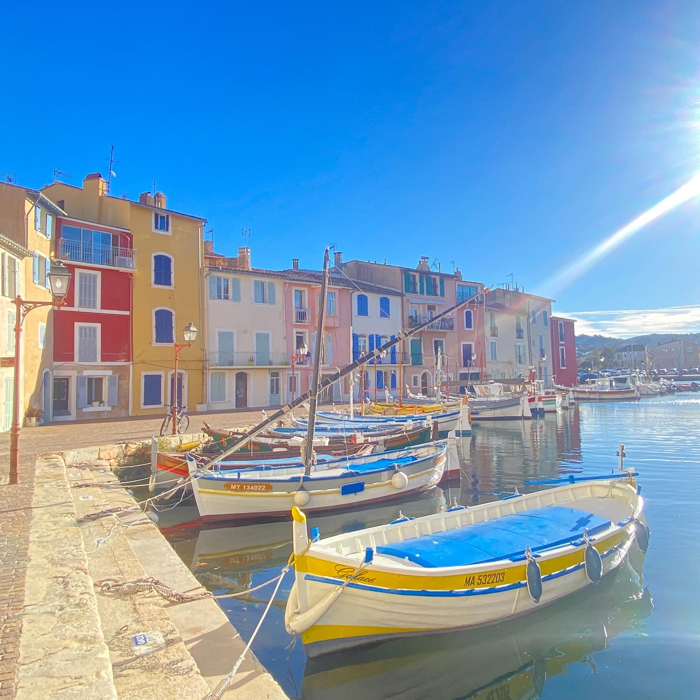 Lovely days I spent with lovely people
#Martigues #saintebaume #cassis