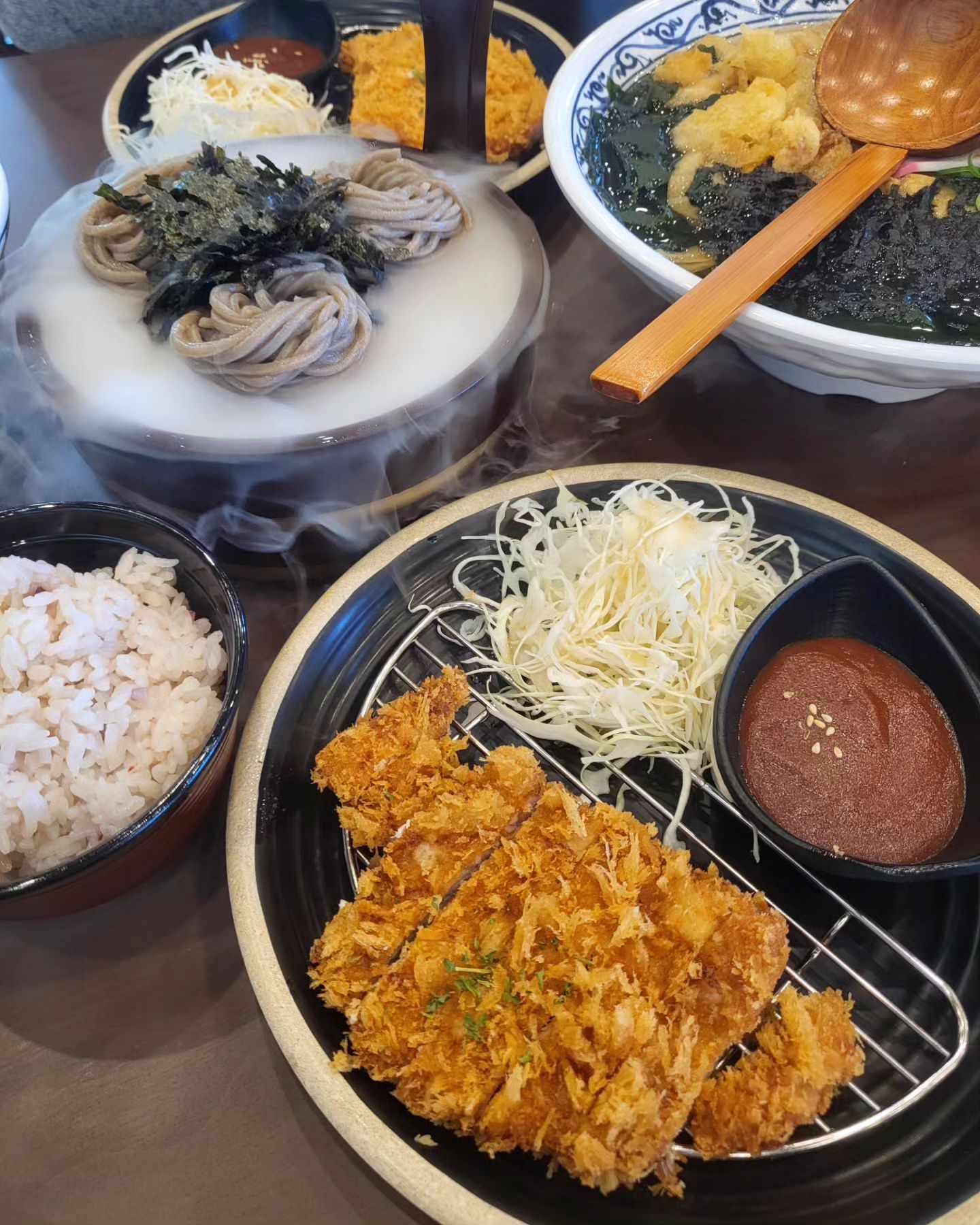 .
히히 맛잇고 좋았던 주말점심!

#삼동소바 #융건릉맛집 #먹스타그램🐷