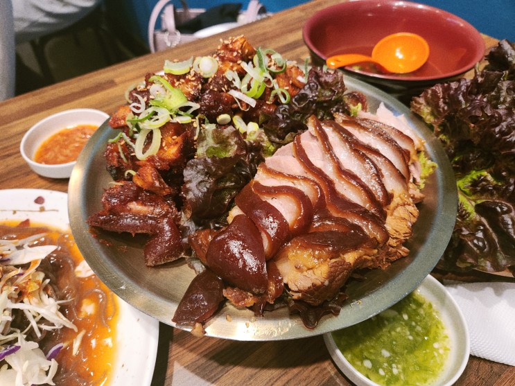 청량리역 시립대 족발 맛집 "호야네족발"
