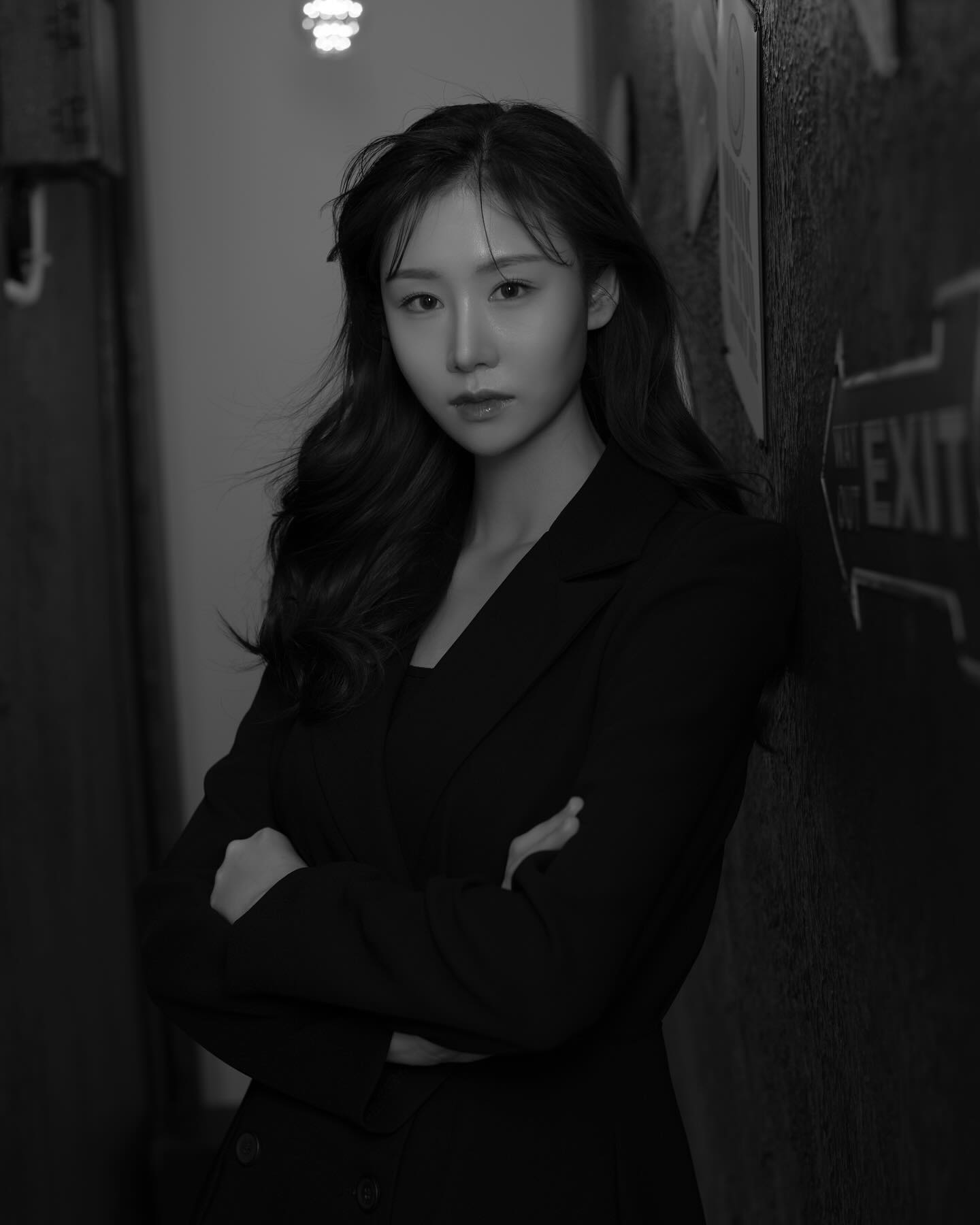 ✂️ 준우헤어 신비점 | 수석 디자이너 민아 ˚ෆ*₊
1%의 손길이 당신을 바꿉니다.
𝐨𝐟𝐟 𝐌𝐨𝐧.
✔️𝐟𝐚𝐤𝐞 ◡̈

Photo president_profile_official 
Makeup aluu_star 
Hair aluu_jian6196 
Studio dreammaker_studio_official