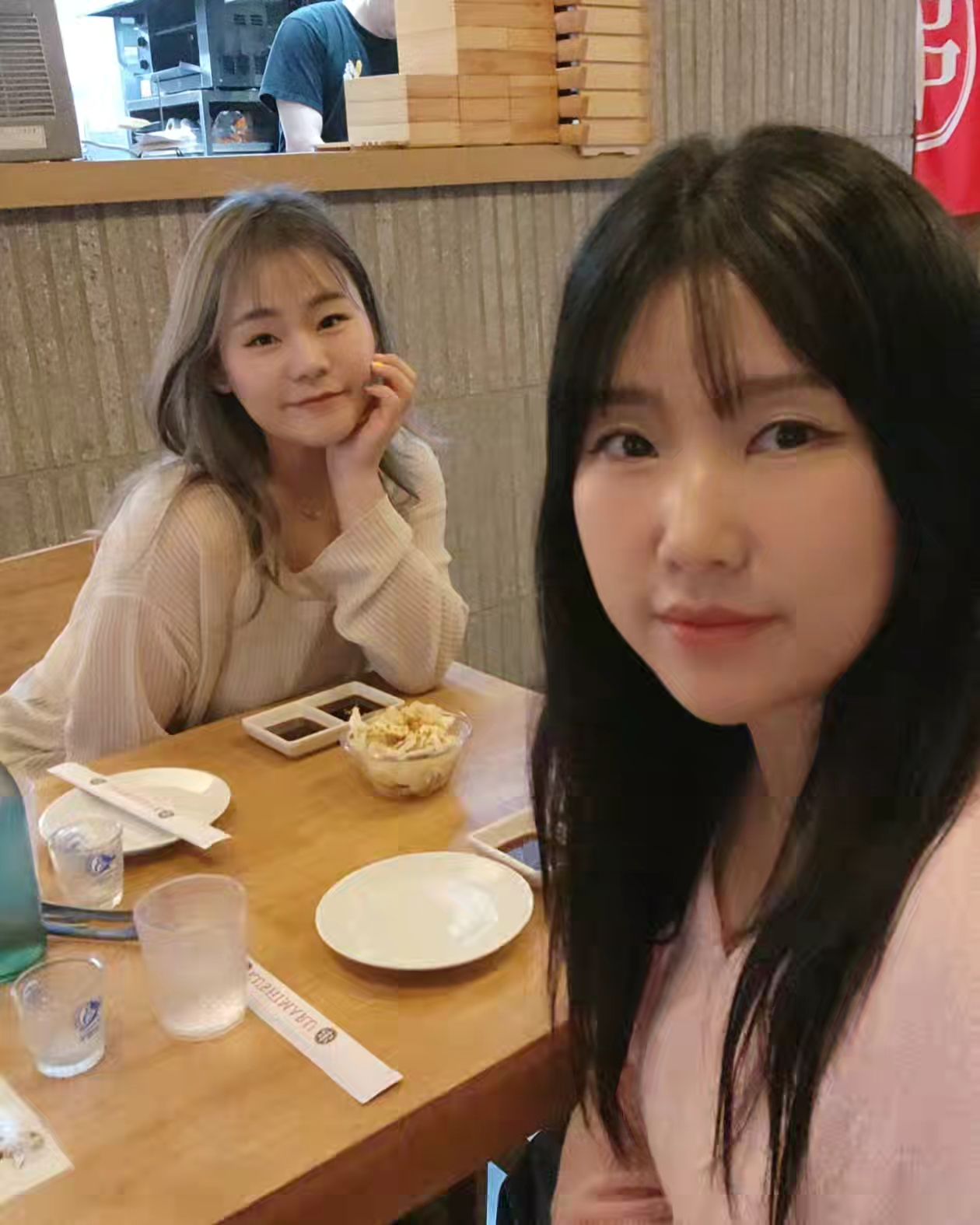 .
이제 무조건 청바지입고 만나기~
3차까지 씬나게 달린날!
언니랑 함께면 항상 즐겁쥬♡
내 찐친 떠나지마,,,,,ㅠ
.
.
#찐친 #동네친구 #언니랑데이트 #술친구