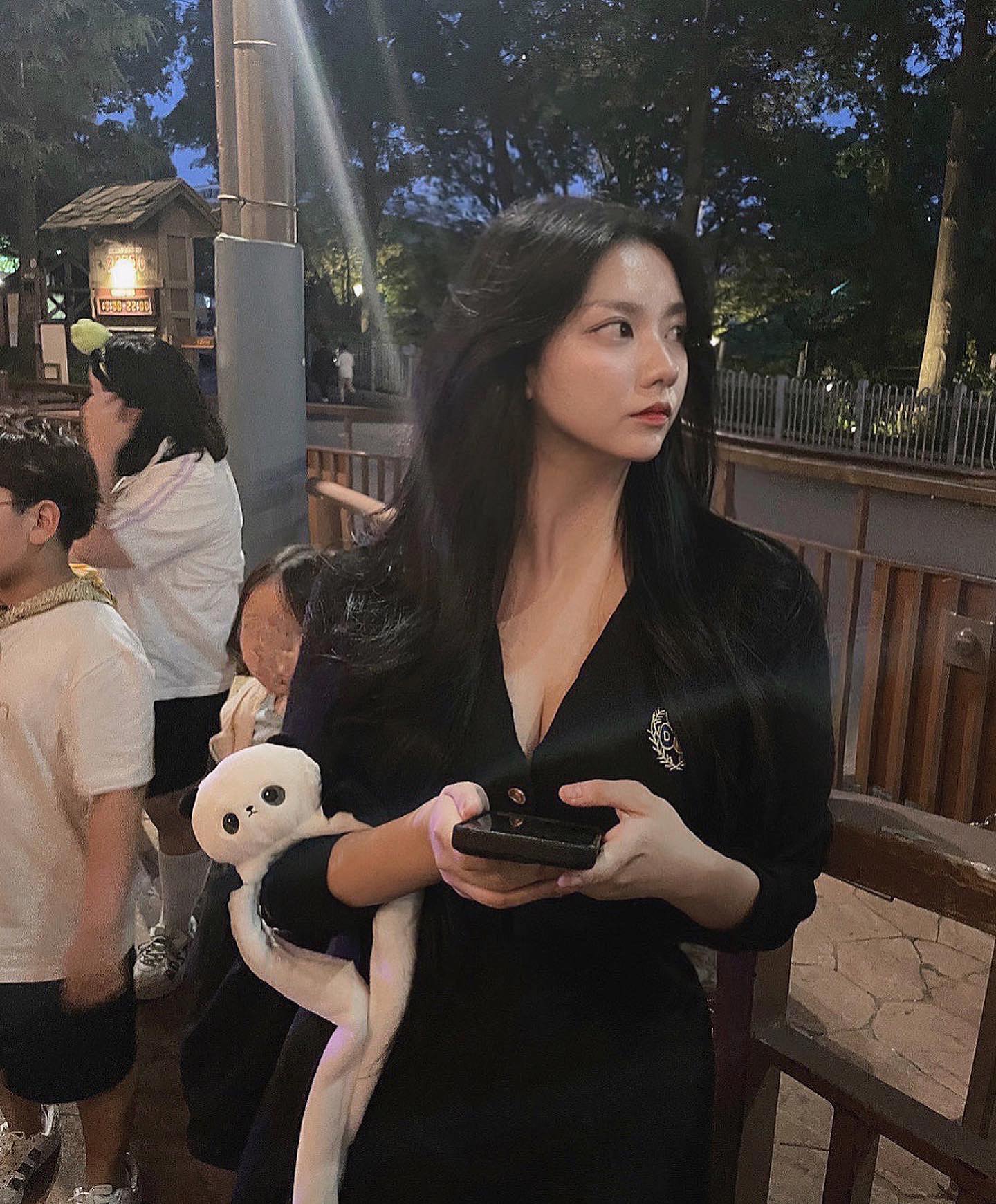 🐼🤍🖤
.
.
.
.
.
.
.
.
.
.
.
.
.
.
.
#데일리 #셀피 #셀스타그램 #강남 #청담 #압구정 #헬스타그램 #운동하는남자 #운동하는여자 #운동스타그램 #팔로우 #맞팔 #좋아요 #인친 #daily #selfie #selstagram #followforfollowback #follow #followme #fff #likeforlikes #like4likes #l4likes