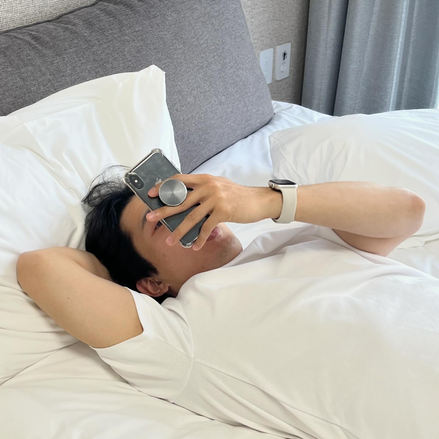 1년에 한번씩 몰아보는 생일기념 남편 사진들 🤍
이쁘다 이뻐