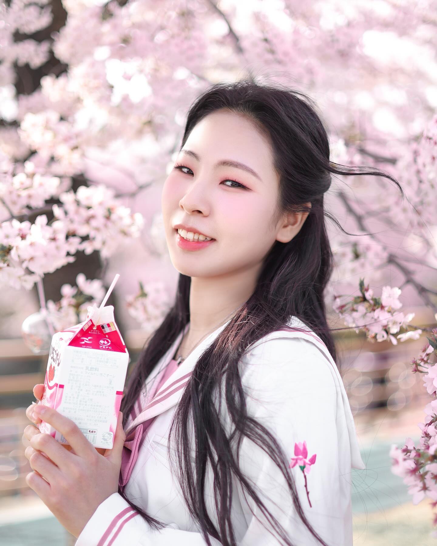 바람 솔솔🍃🌸🍓🥛

#벚꽃 #벚꽃스냅 #스냅사진 #세라복 #양재시민의숲