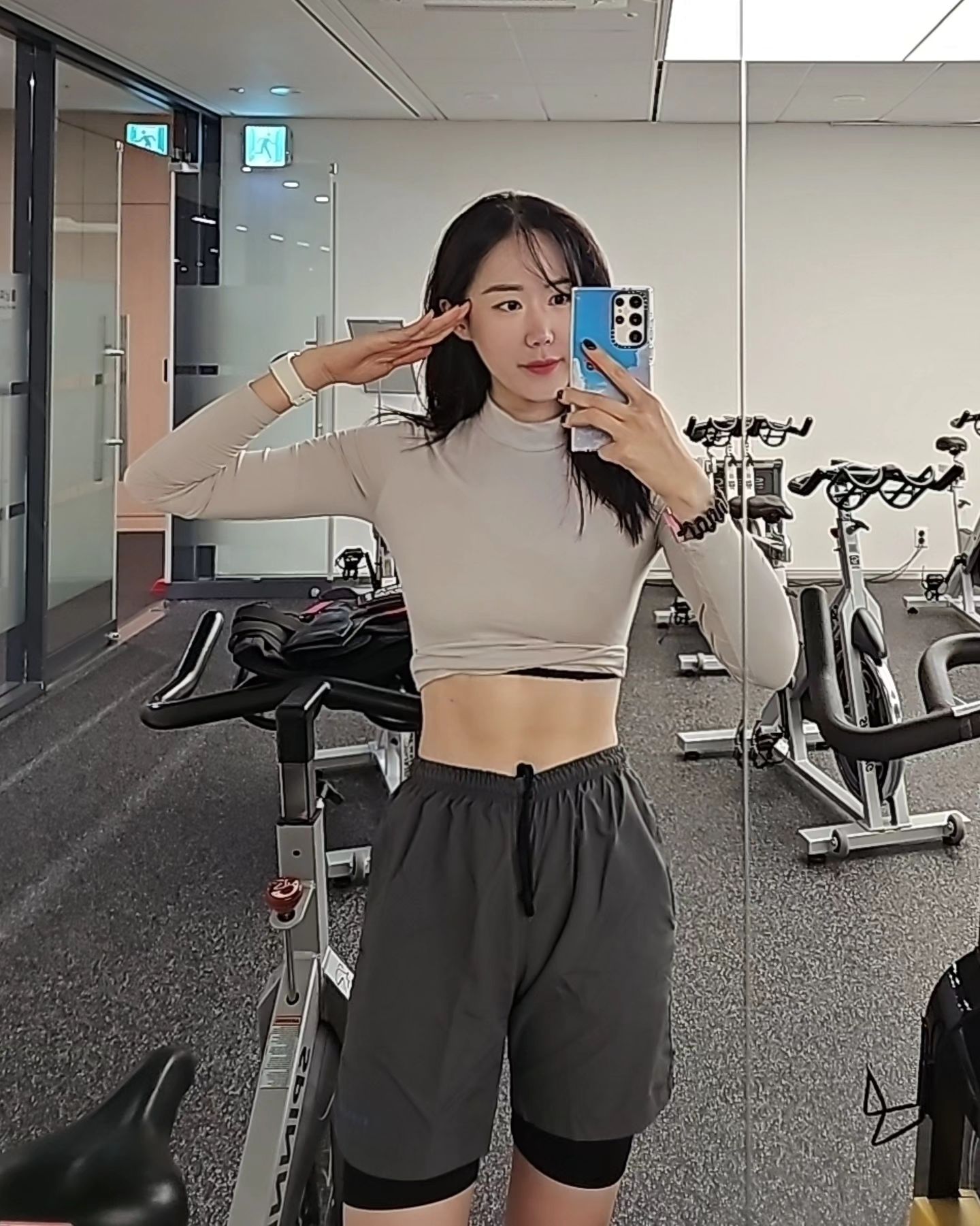 23년의 백예순여덟번째 헬티비티🐾 

🏋️‍♂️등

가자가자가자ㅏㅏ
대망의 12월시작

🆆🅾🆁🅺🅾🆄🆃 🆁🅾🆄🆃🅸🅽🅴

▫️랫풀다운 4세트
▫️시티드 로우 머신 4세트
▫️바벨 로우 4세트
▫️어시스트 풀업 머신 4세트

#오운완#둥_헬티비티