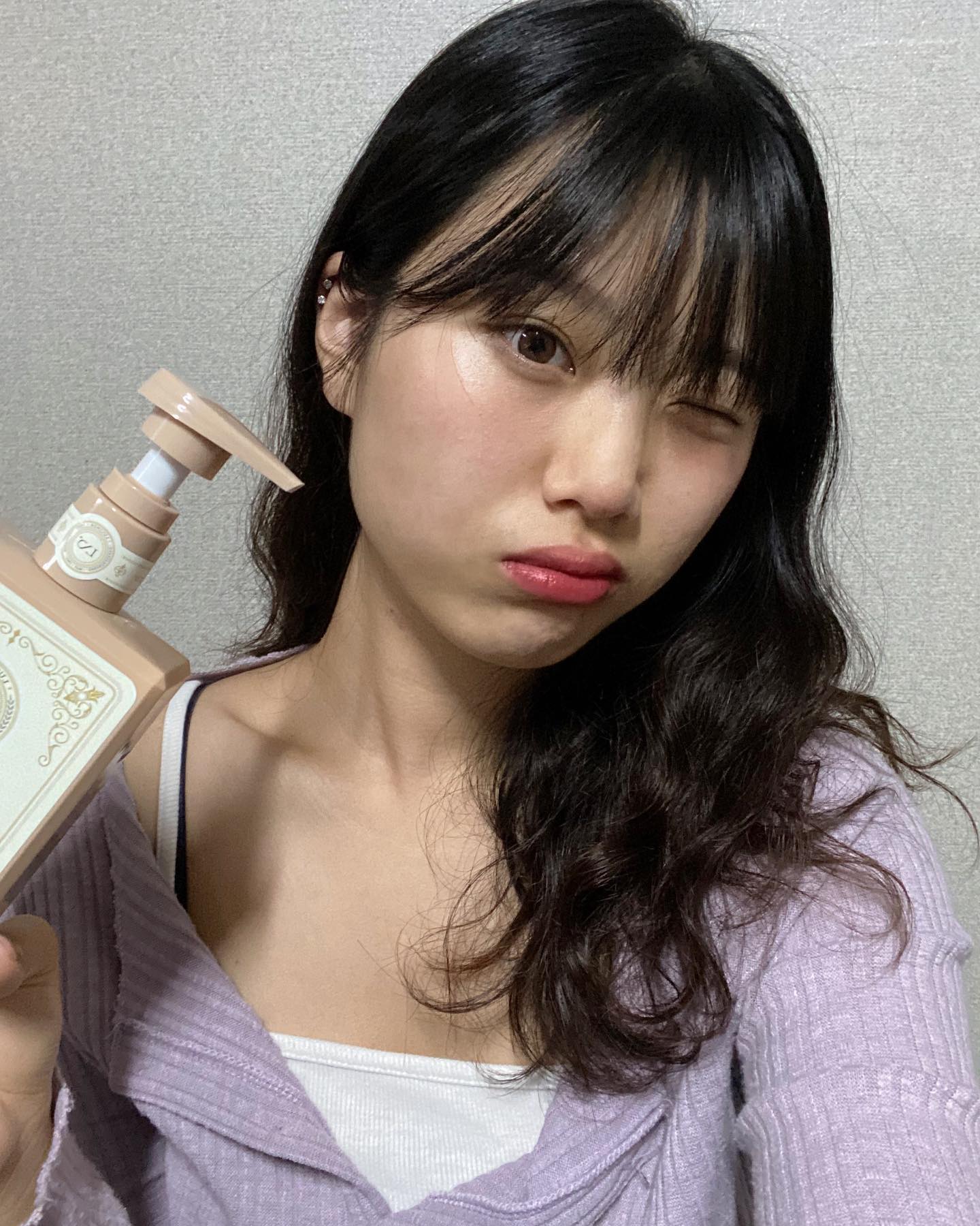 #협찬

앰플과 영양크림을 합쳐버린 기능 짱짱 크림💫
효과도 2중으로 시너지 멀티 기능성을 갖고 있대요
피부재생물질인 고순도 연어PDRN이 왕창 들어있는 뤼산드 연어발효 앰플크림으로 이번 가을 스킨케어 어떠신가요🥰🍂

#앰플크림 #연어앰플크림 #연어앰플 #재생크림 #영양크림