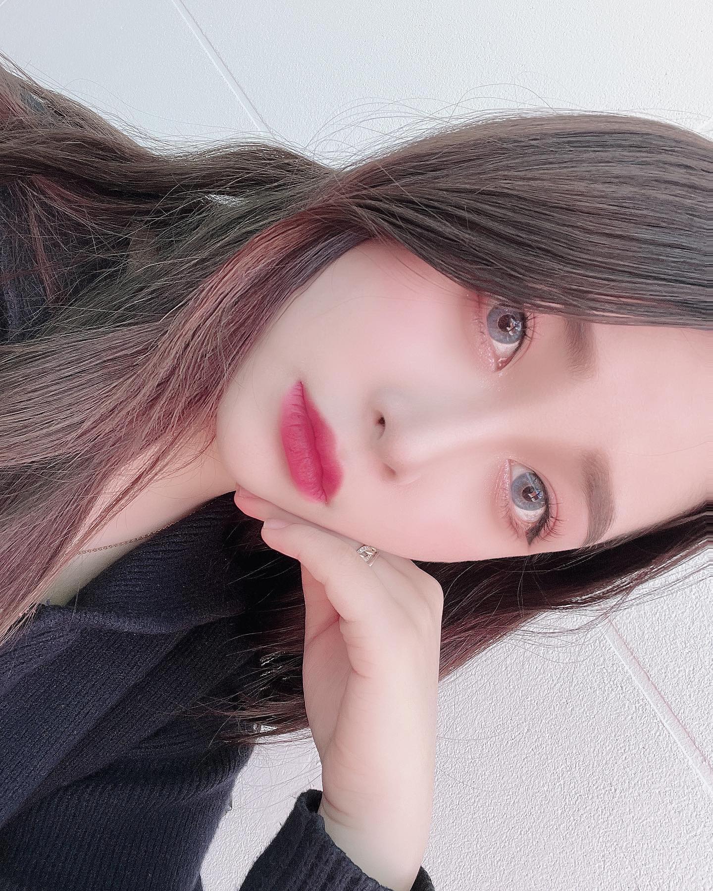 눈을 반만뜨고 댕겨야하나…🥹
.
.
.
.
.
.
#눈 #instagram #셀피 #selfie #ootd #daily #일상기록 #오오티디 #selfitime #goodvibes #goodvibesonly #lifestyle #셀스타그램 #dailylook