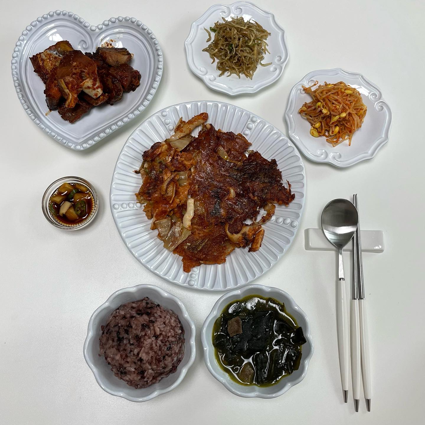 오늘 점심💛
#김치부침개