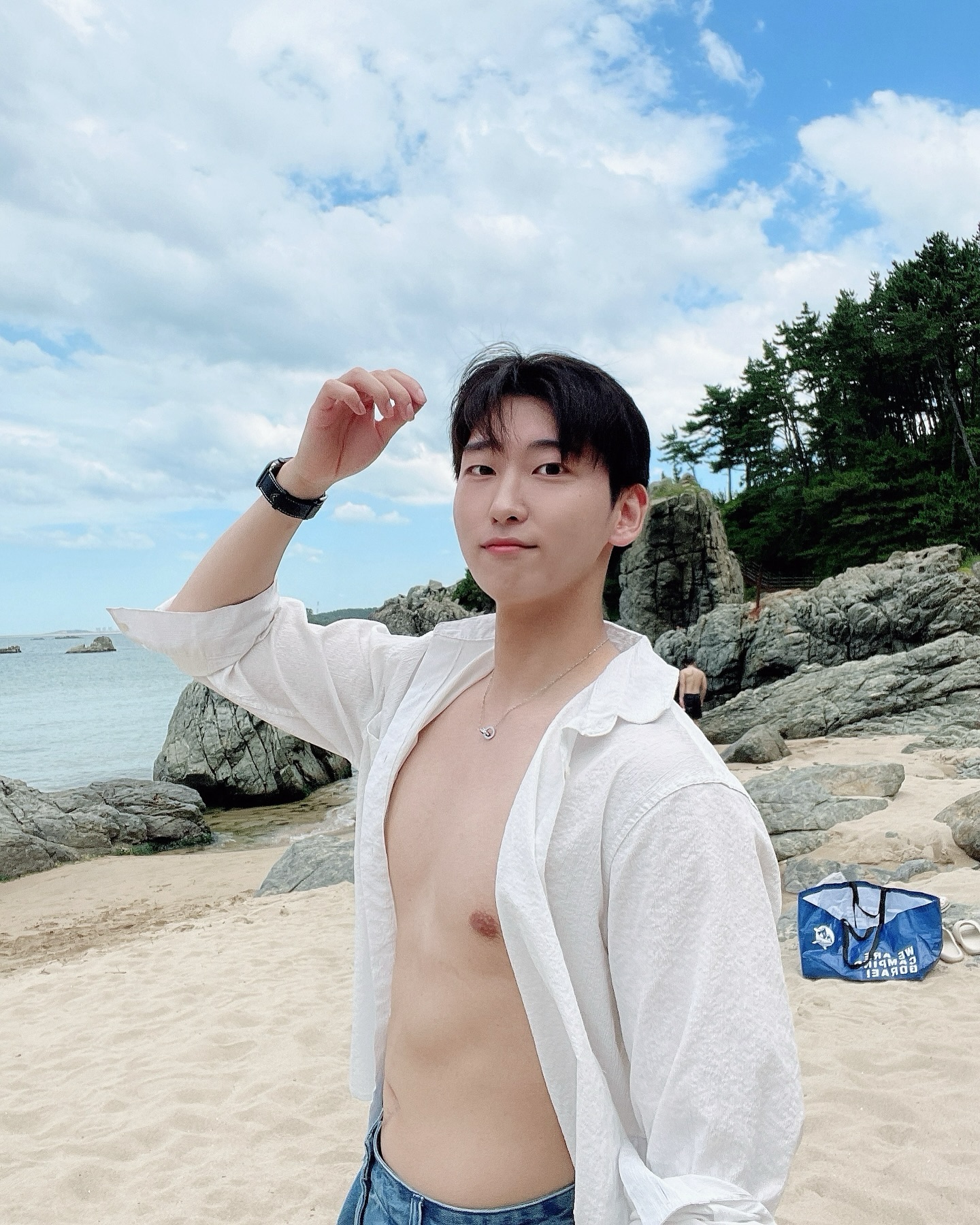 해볕은 쨍쨍☀️모래알은 반짝✨