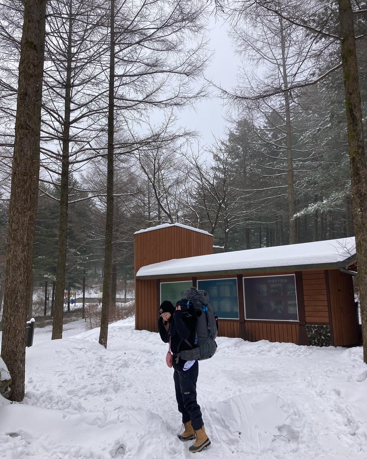 헤헿ㅎ헤 태기산 백패킹๑˃̶͈̀Ⱉ˂̶͈́๑
올 겨울도 다 끝난 것 같아서 급하게(?) 올리는 피드
같이 간 사람들이 보면 놀랄 피드,,,겠지만
재밌었고 씬났고 추웠지만 행보켔즤♥︎~