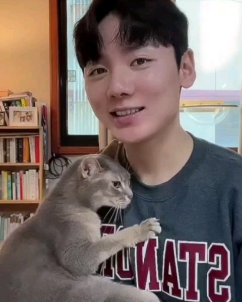 MOT우리 한 겨울의 페이지.
(주대건,카진.수진.윤지안.강고은.박필규.준서.서현준.황문경)
다들 너무 너무 멋지십니다.특히 우리 이브 최고!!
#M.O.T.Family
#2024
#우리한겨울의 페이지
#해피뉴이어