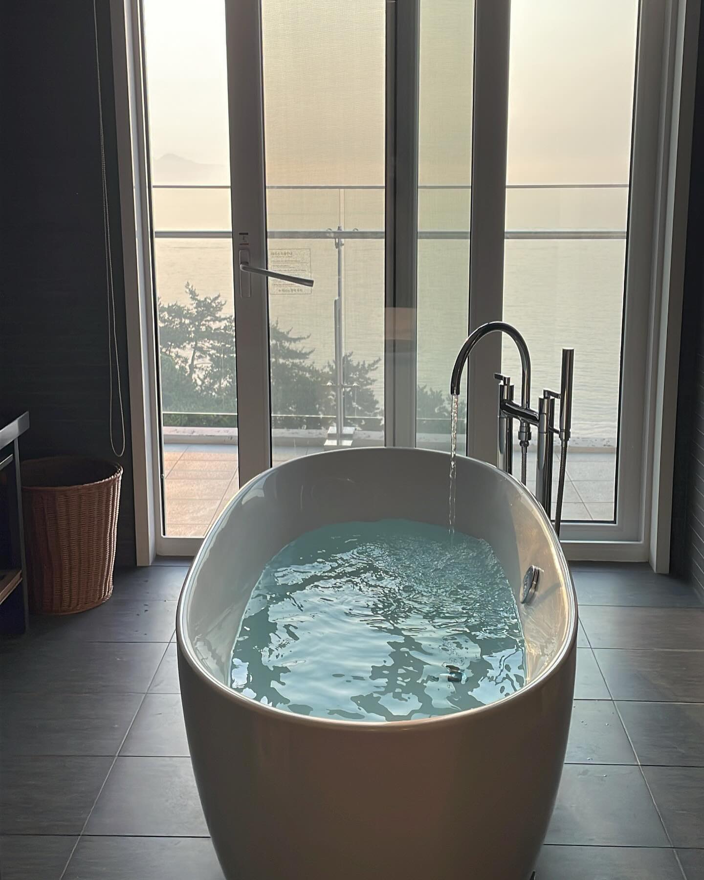 한 달에 세번 와도 좋으넹 🛁🧼👩🏻‍❤️‍👨🏻♥️