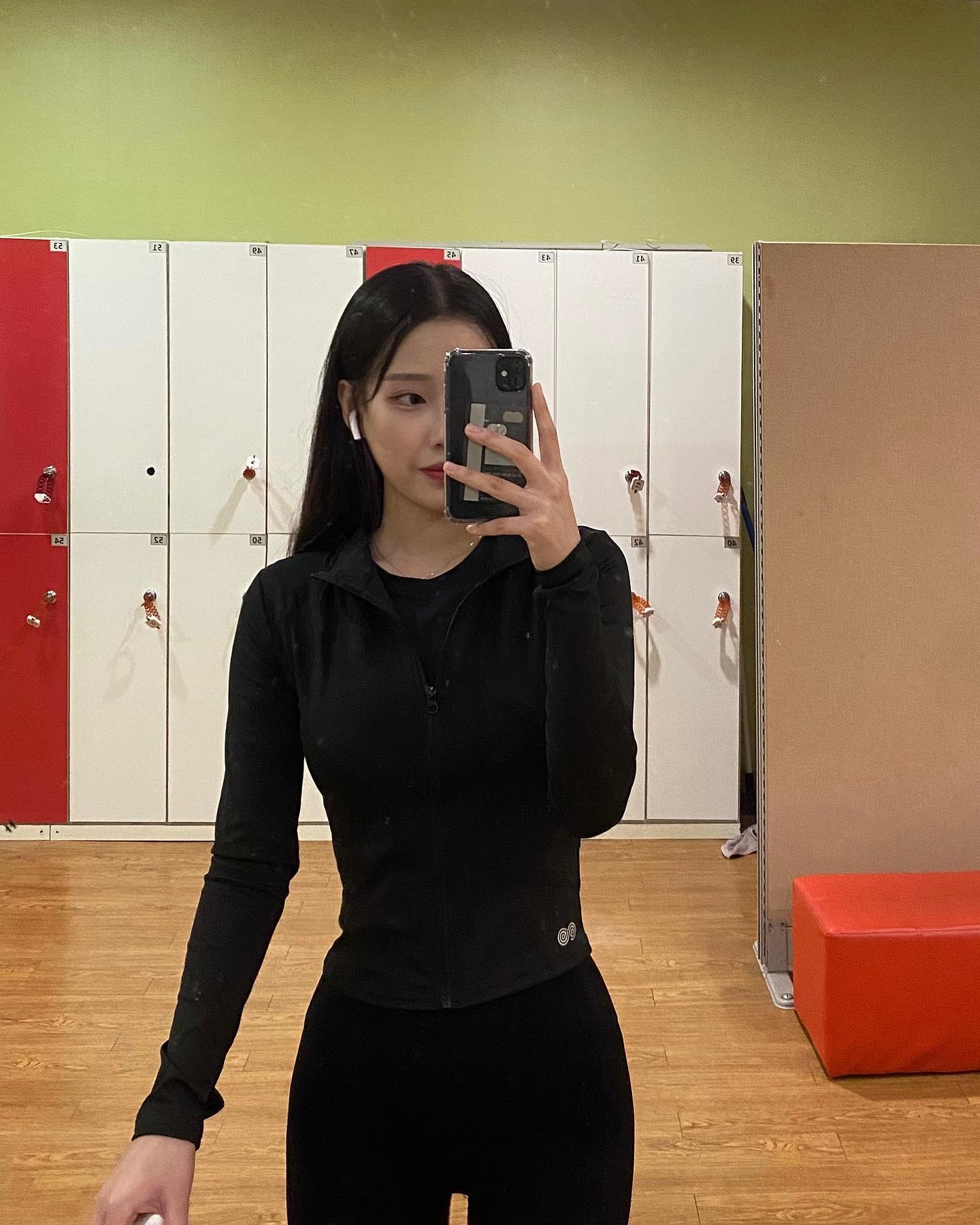 취미가 필요해 🤦🏻‍♀️ ..
.
.
.
#03 #일상 #데일리 #헬린이 #안다르 #젝시믹스