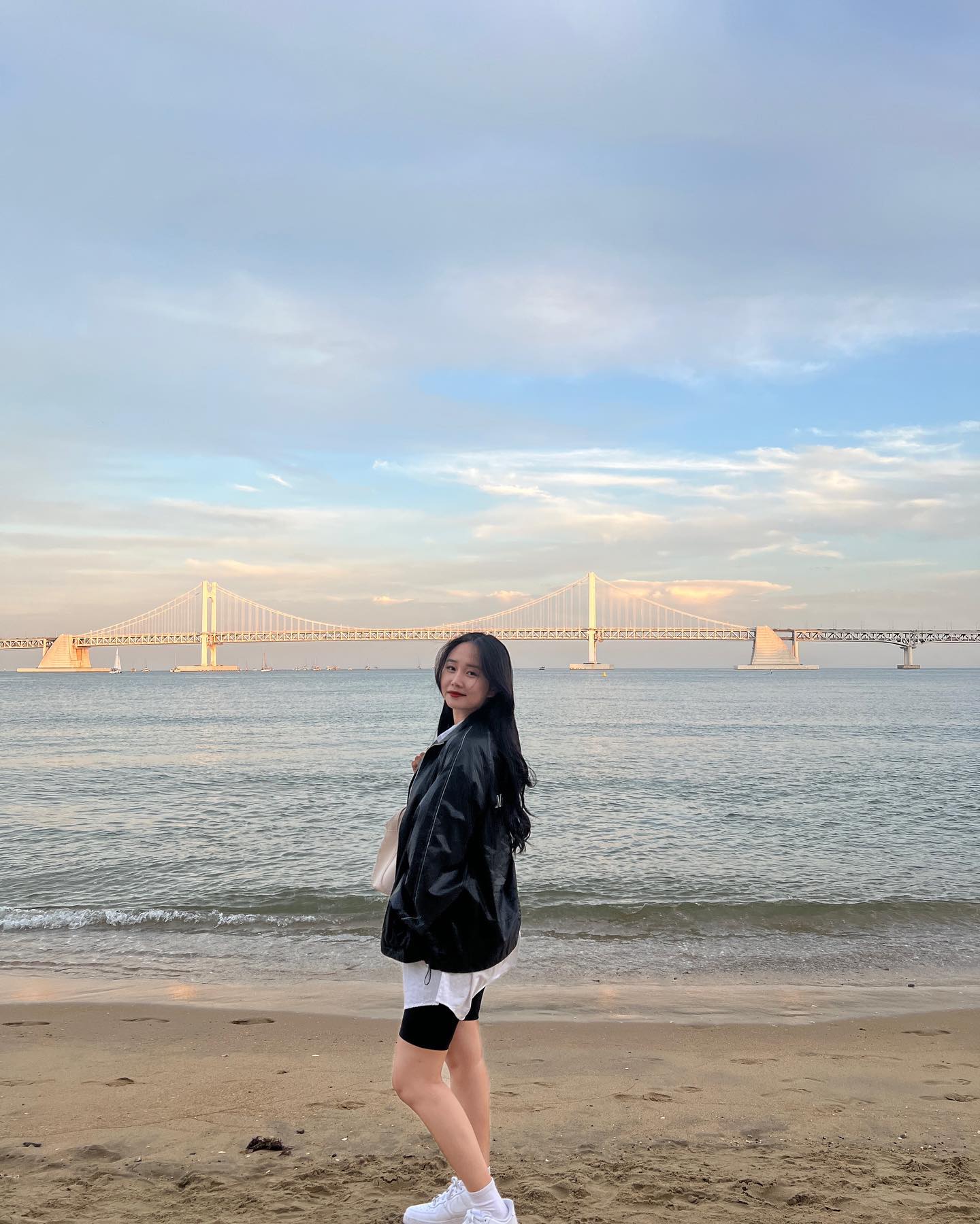 🌊+😋+📸 = BUSAN