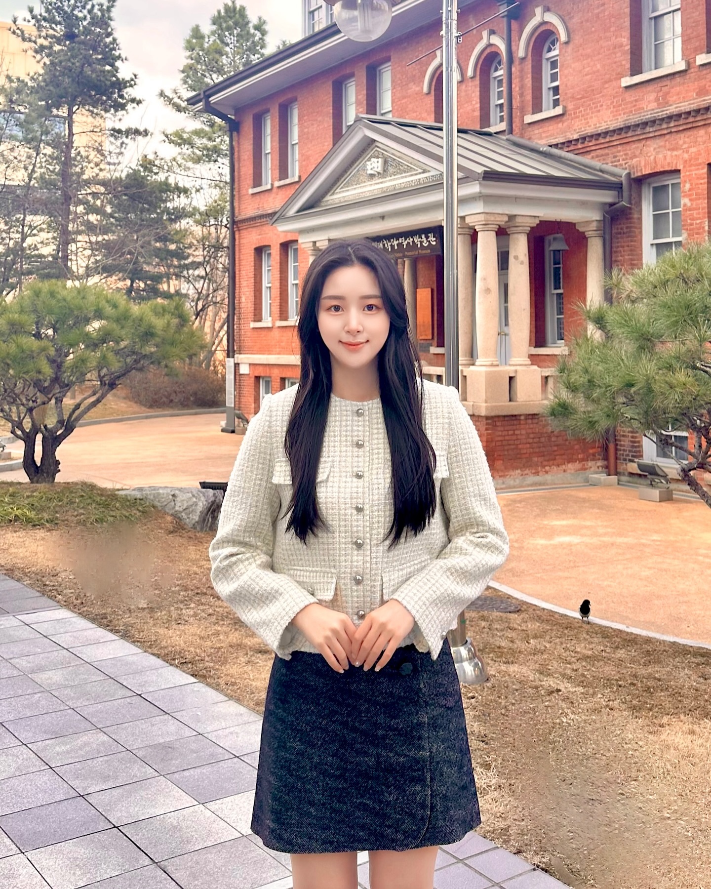 🤍🖤🤍
. 
. 
. 
.
. 
#오오티디 #데이트룩 #여친룩 #ootd #dailylook #daily #데일리 #데일리룩 #셀피 #셀스타그램 #셀피그램 #셀피스타그램 #셀카 #셀카스타그램 #패션계정맞팔 #일상 #일상스타그램 #패션모델 #겨울 #데일리그램 visitinnewyork.official #비지트인뉴욕 #VISITINNEWYORK #데일리룩코디
