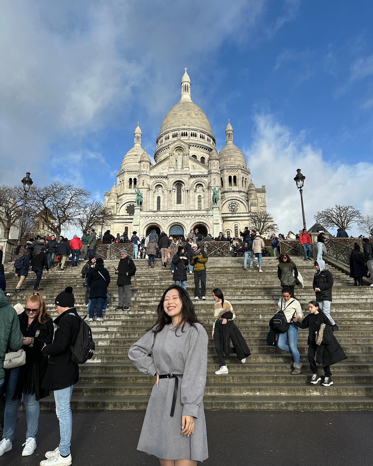 #몽마르뜨언덕🇫🇷 
신혼여행D+13

아침에 해가 뜨길래 바로 몽마르뜨로 달리기
비가 조금씩 오긴 했지만 나름 만족
개선문에서는 사진 찍자마자 비가 너무 와서
집으로 복귀 

여유롭게 즐기는 파리 여행
.
.
.
#아침 #해가 #반짝 #몽마뜨르 #몽마르뜨언덕 #개선문 #바게트 #신혼여행 #프랑스 #파리