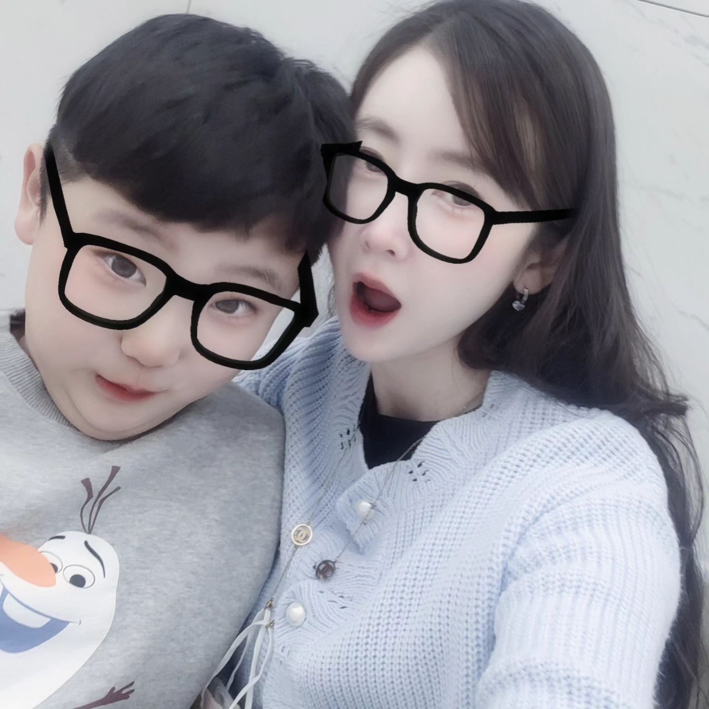 ㅠㅠ 오늘도 대기2시간..예약을해도 #대학병원 은왜구러는거지....🥲🥲🥲
아흐다크서클이는다

#병원#흑흑#지겨워#모자샷#모자지간