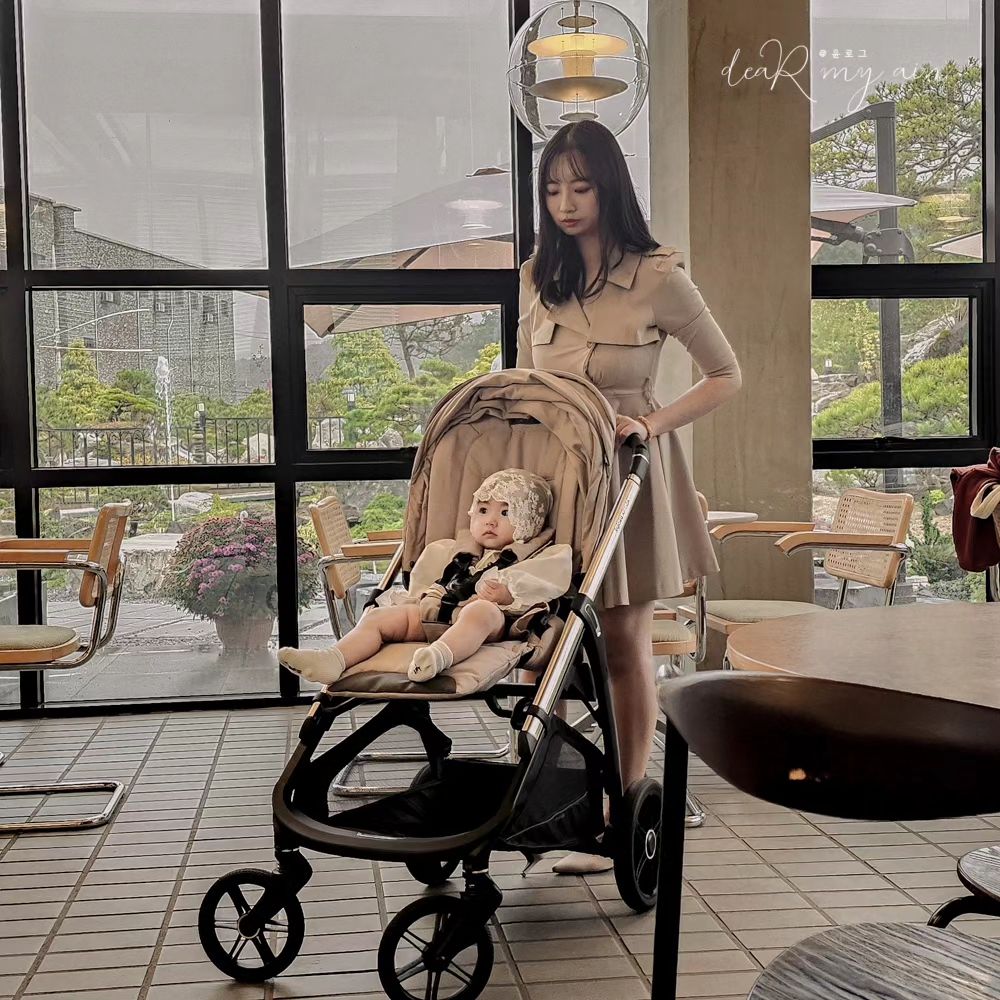 #협찬

아인이와 함께 잉글레시나 앱티카
2024 디럭스 유모차로 안전하게 여행한답니다

inglesina_kor

#잉글레시나 #2024앱티카 #유모차 #신생아유모차