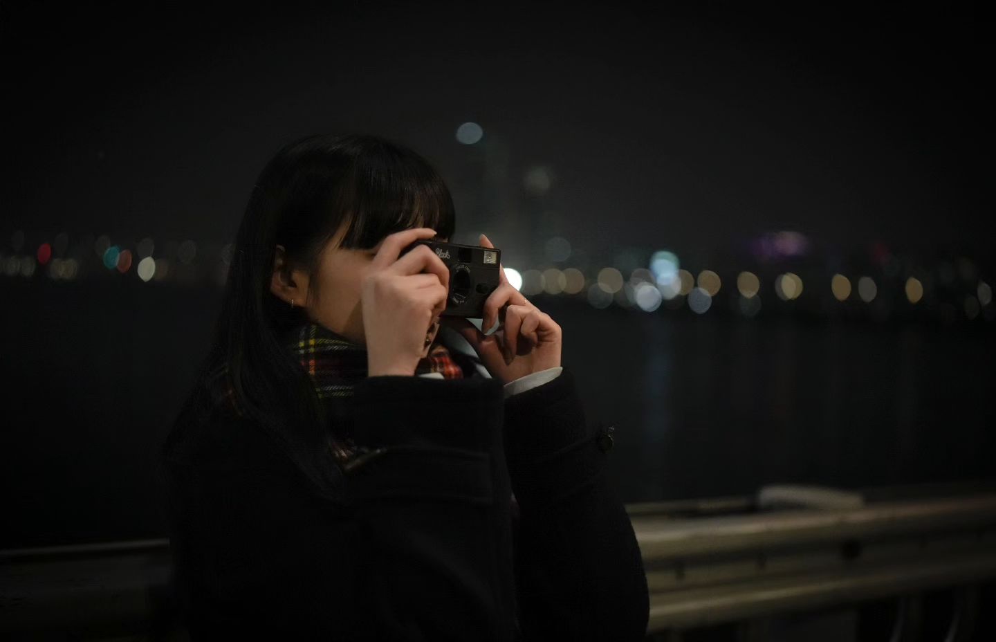 📷