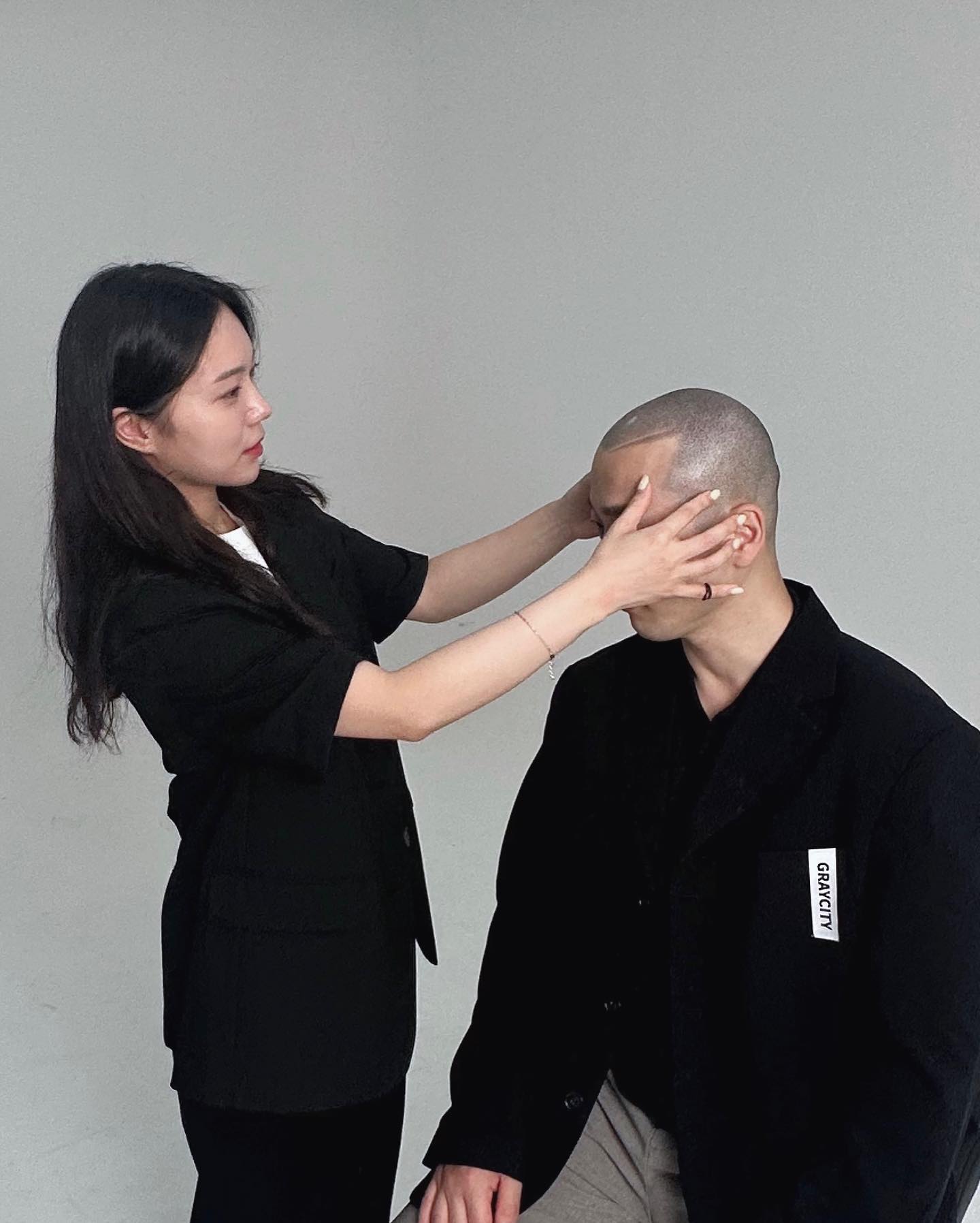 두피에 디자인하다.
첫 고객님이 되어 주셔서 감사합니다. 
앞으로 더 좋은 결과로 노력하는 모습 보여드리겠습니다☺️