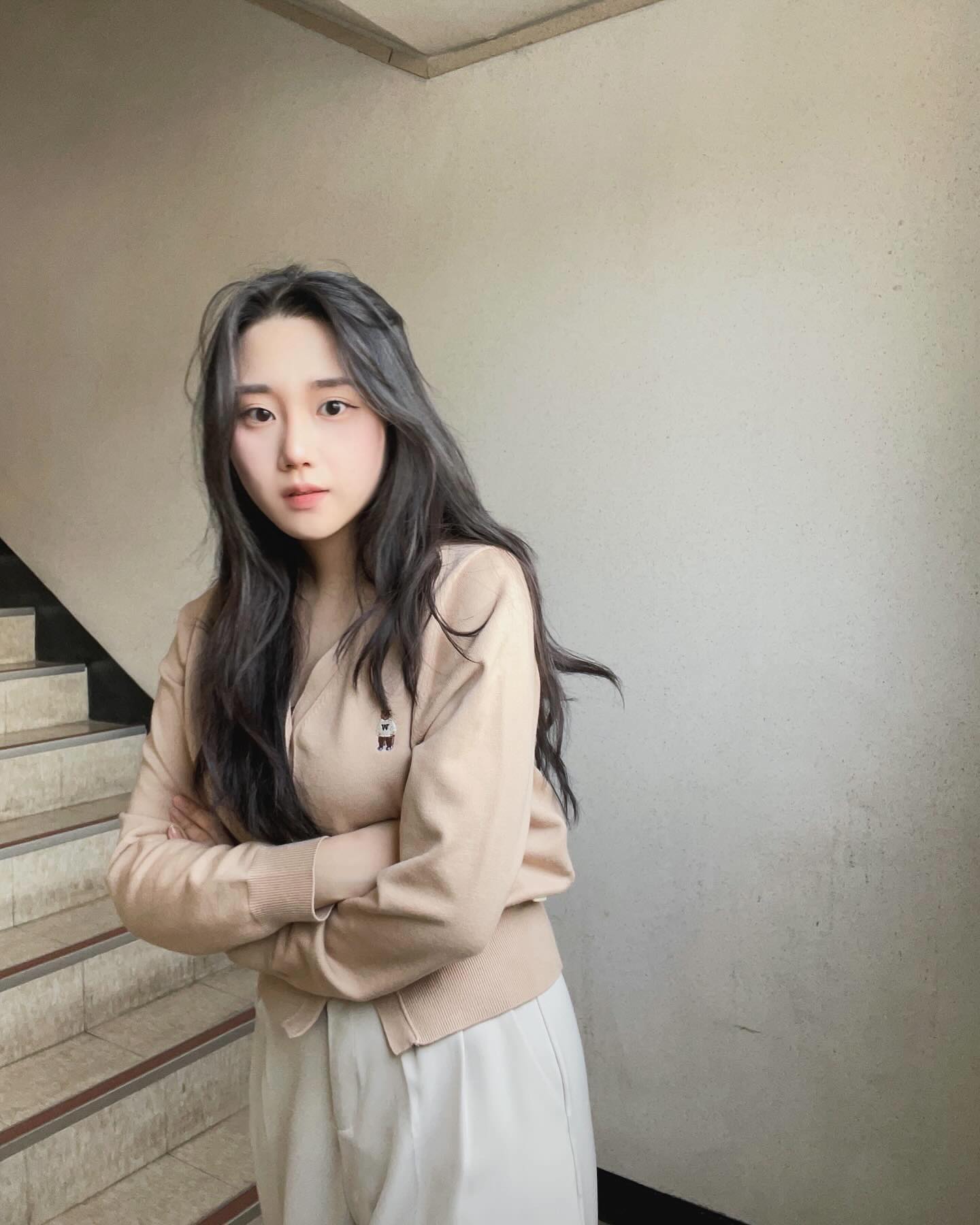 그래서 나 오늘 밤🌰양갱 냠 굳 함 🤭