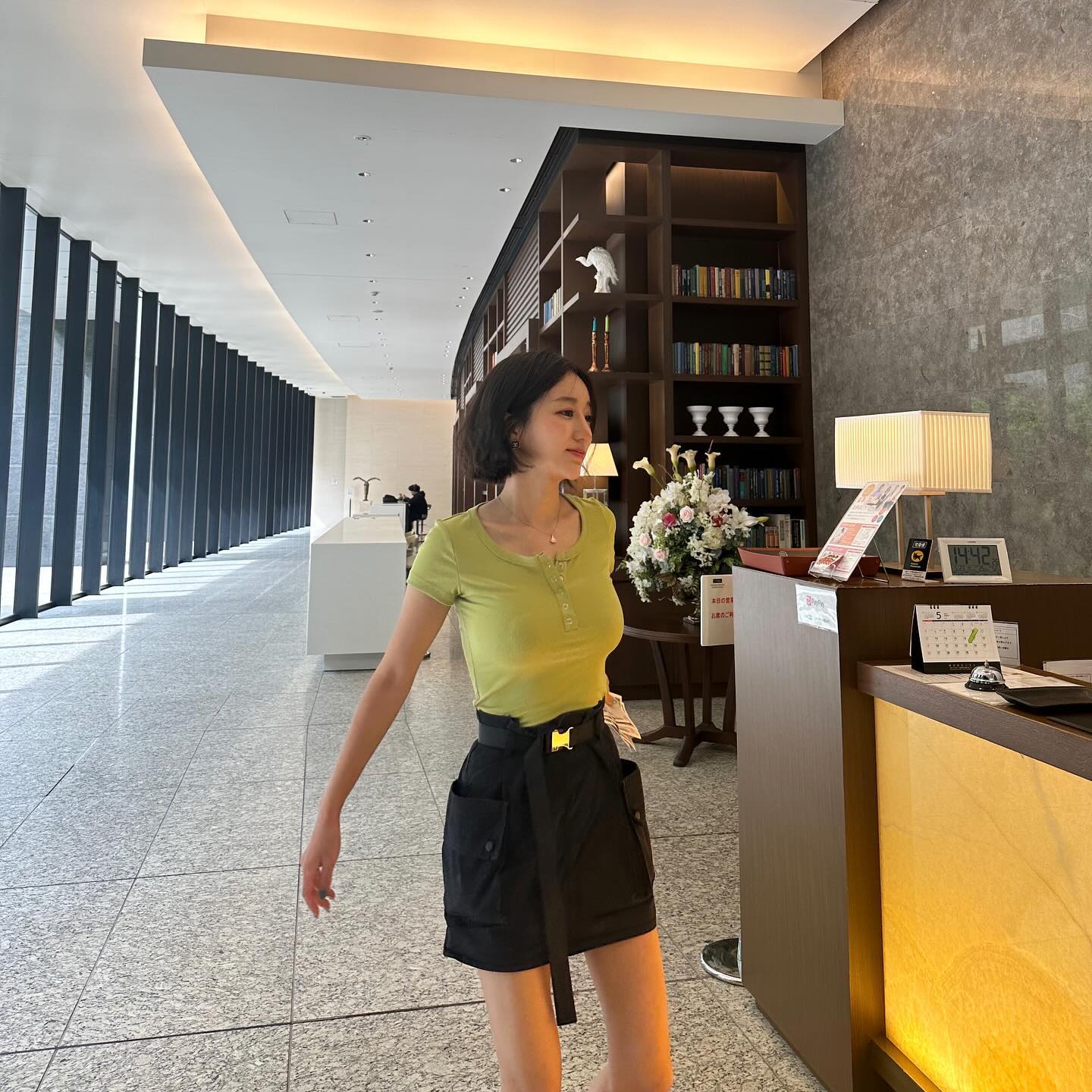집 1층에소 드라이크리닝 픽업 기다리면슈📸🍏💚
#얼마면돼 #낮술텐션 #신난아오리사과