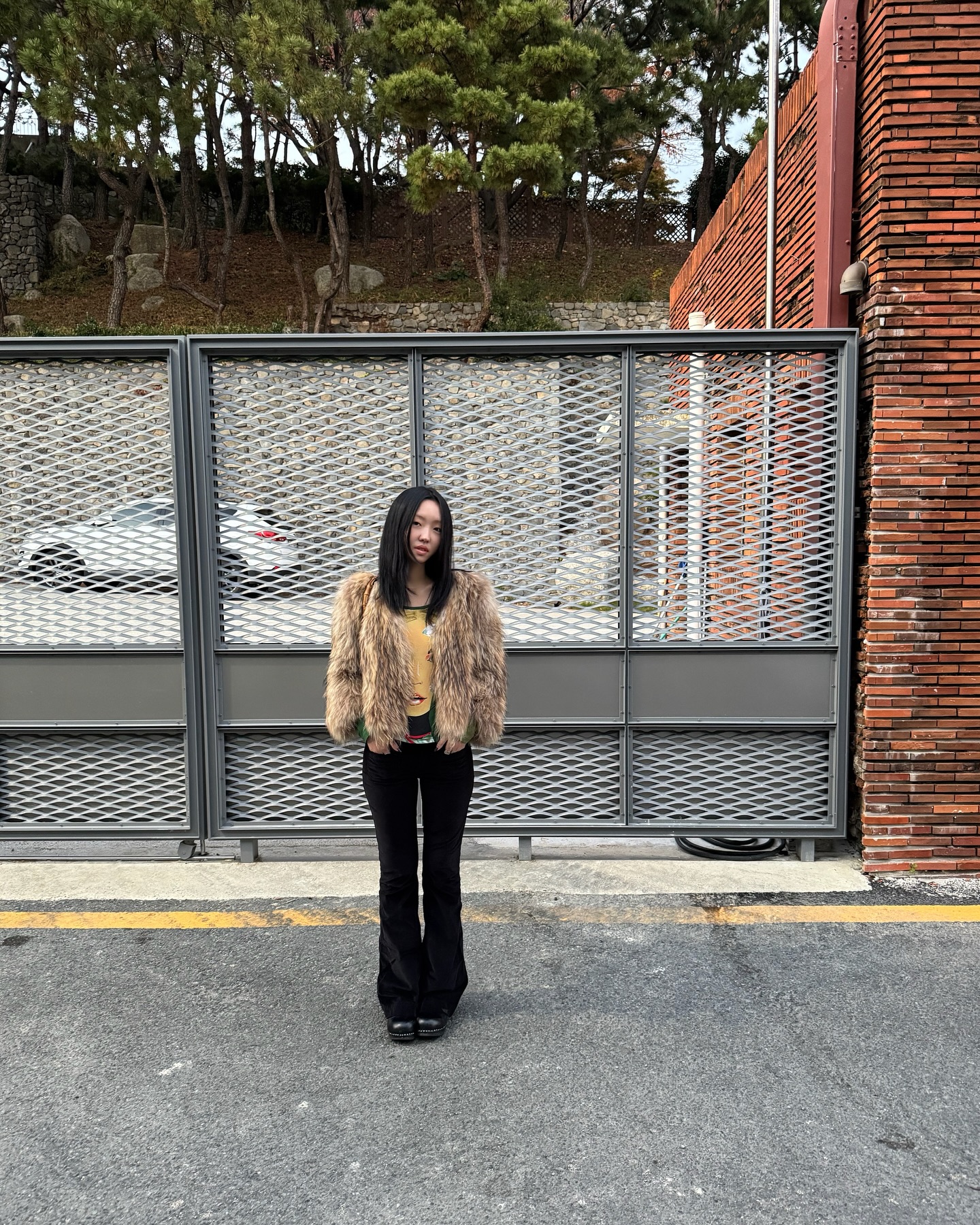 10년 전 괜찮아 사랑이야 지해수 바지에 반했고 델보 백에 반했는데 10년 후면 가방도 가질 수 있으려나…🦜