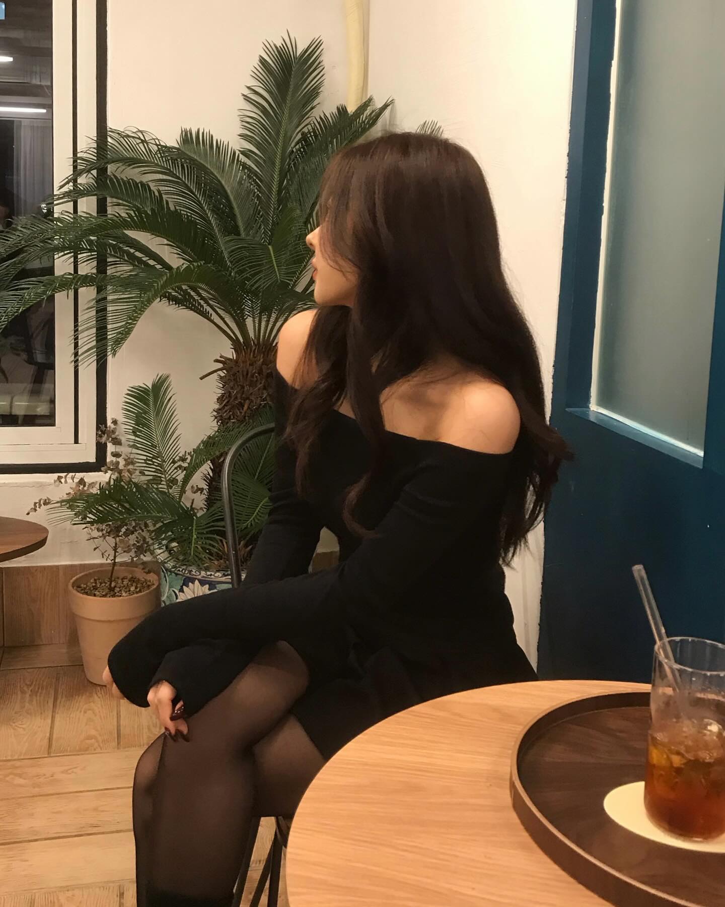𝑯𝒂𝒑𝒑𝒚 𝑵𝒆𝒘 𝒀𝒆𝒂𝒓 🎊

.

.

.

#좋아요 #좋아요반사 #좋반 #follow #followforfollowback #fff #선팔 #맞팔 #소통 #셀스타그램 #ootd #오운완 #selfie #팔로우 #협찬 #셀피 #부산카페 #부산맛집 #가로수길 #해운대 #광안리 #홍대 #강남 #서울 #서울신상카페 #여자코디 #광안리 #광안리카페 #서면 #서면카페