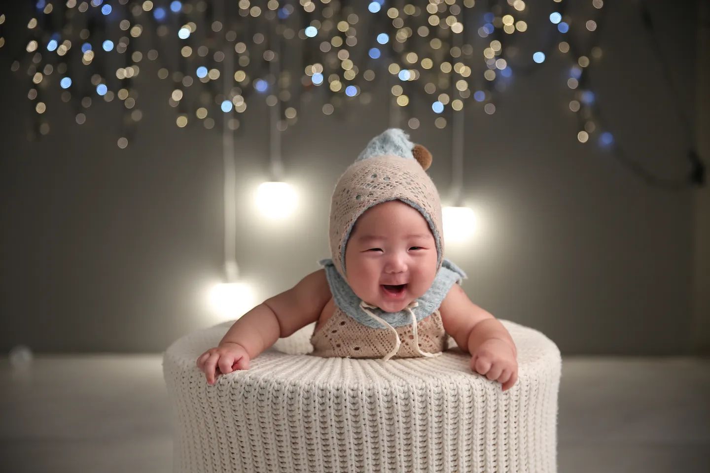 울다가 웃다가 대환장파티였던
임서담 100일 사진촬영...
구도가 하나도 안맞아 너무 짜증나네...
ㅜㅜㅜㅜㅜㅜ
다시찍어달라해야되나 ㅠㅠㅠㅠㅠㅠㅠㅠ
선생님은 너무 친절하고좋앗눈데........
어째서 사진이 삐뚜르까아아