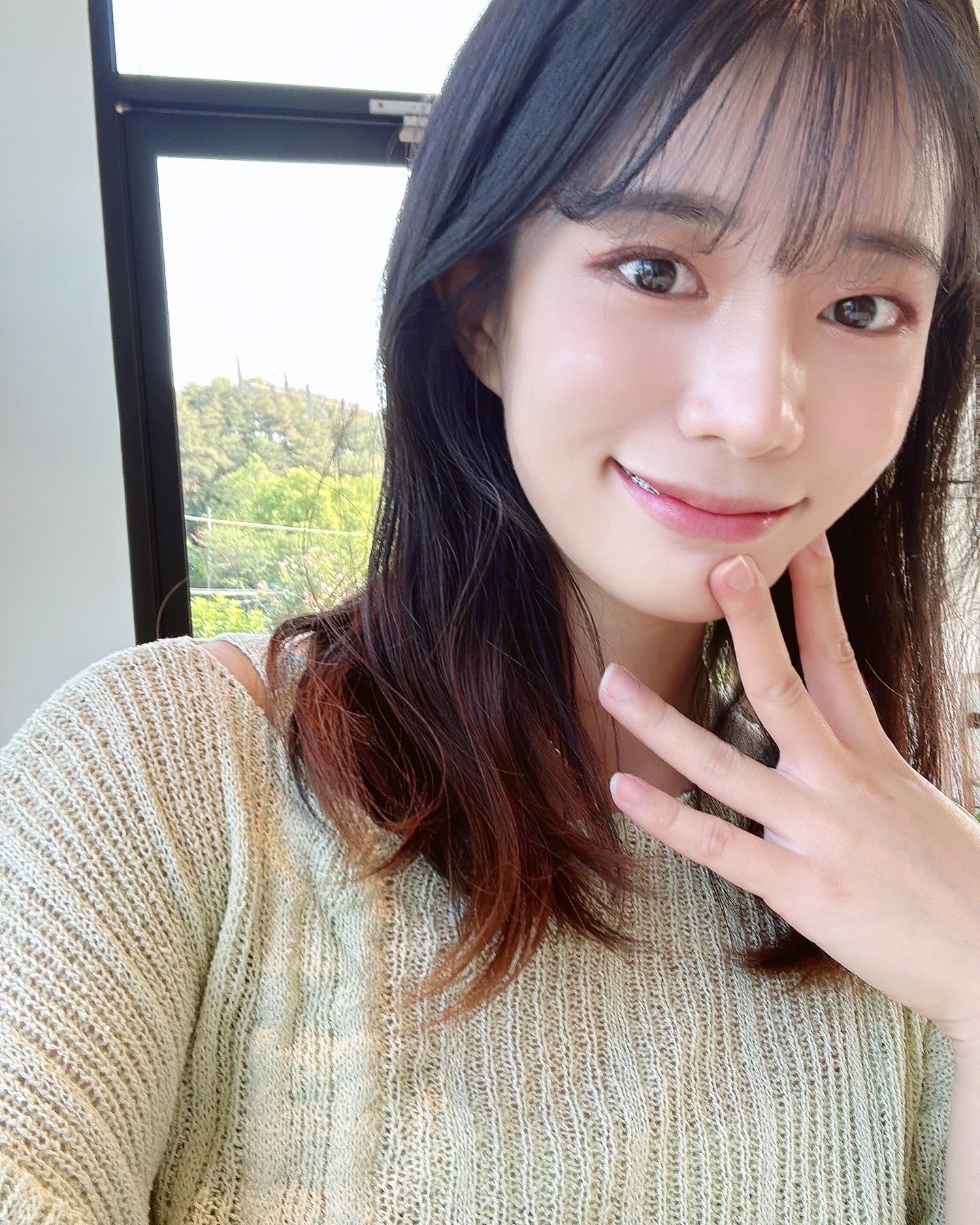 아직 예쁜 카페 목록 수두룩 빽빽✨