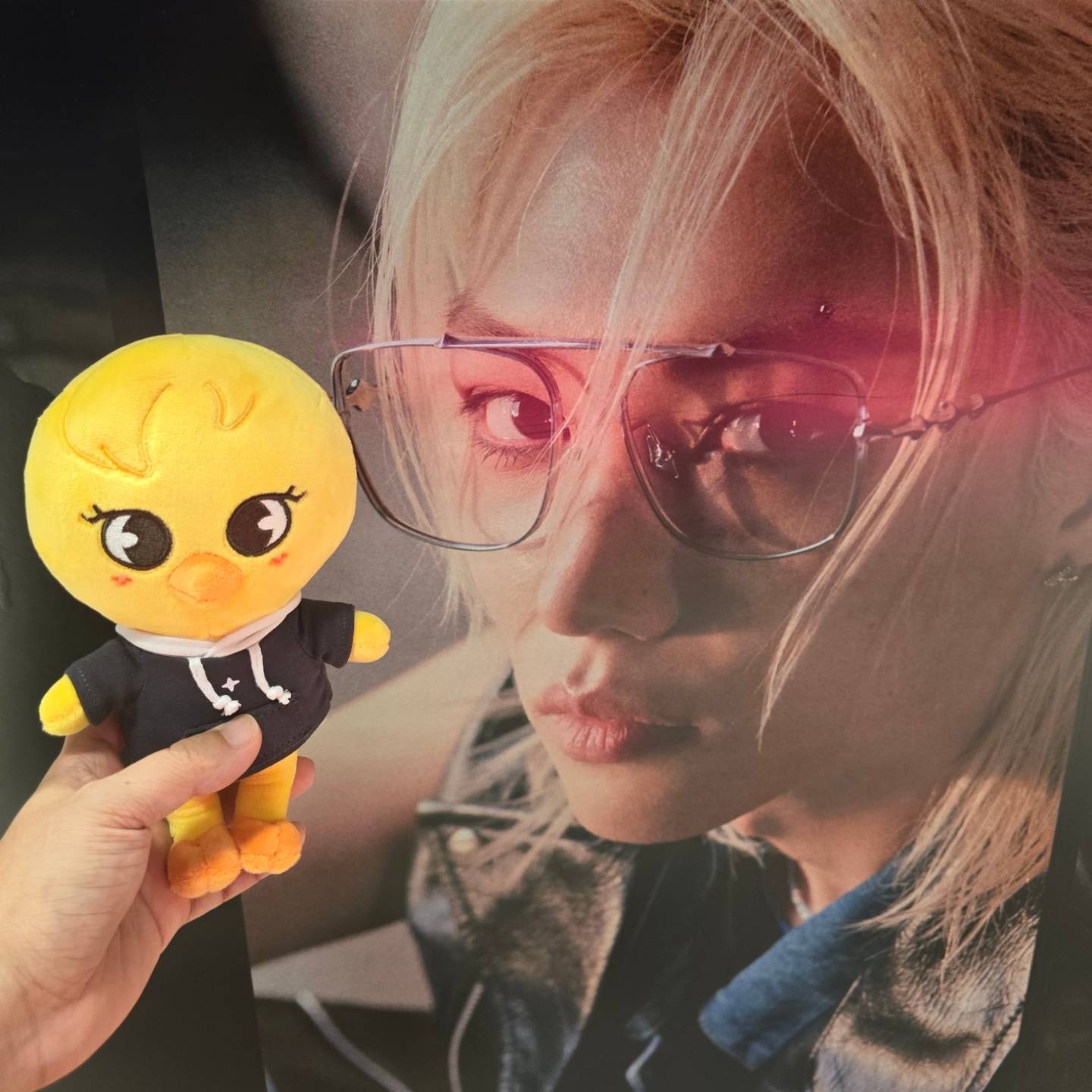 필릭스 헐
잘생김 뽁아리와함께ㅋ

#StrayKids #스트레이키즈 #ATE #ChkChkBoom #ATE_POPUP #스키즈팝업 #JYPSHOP #집샵