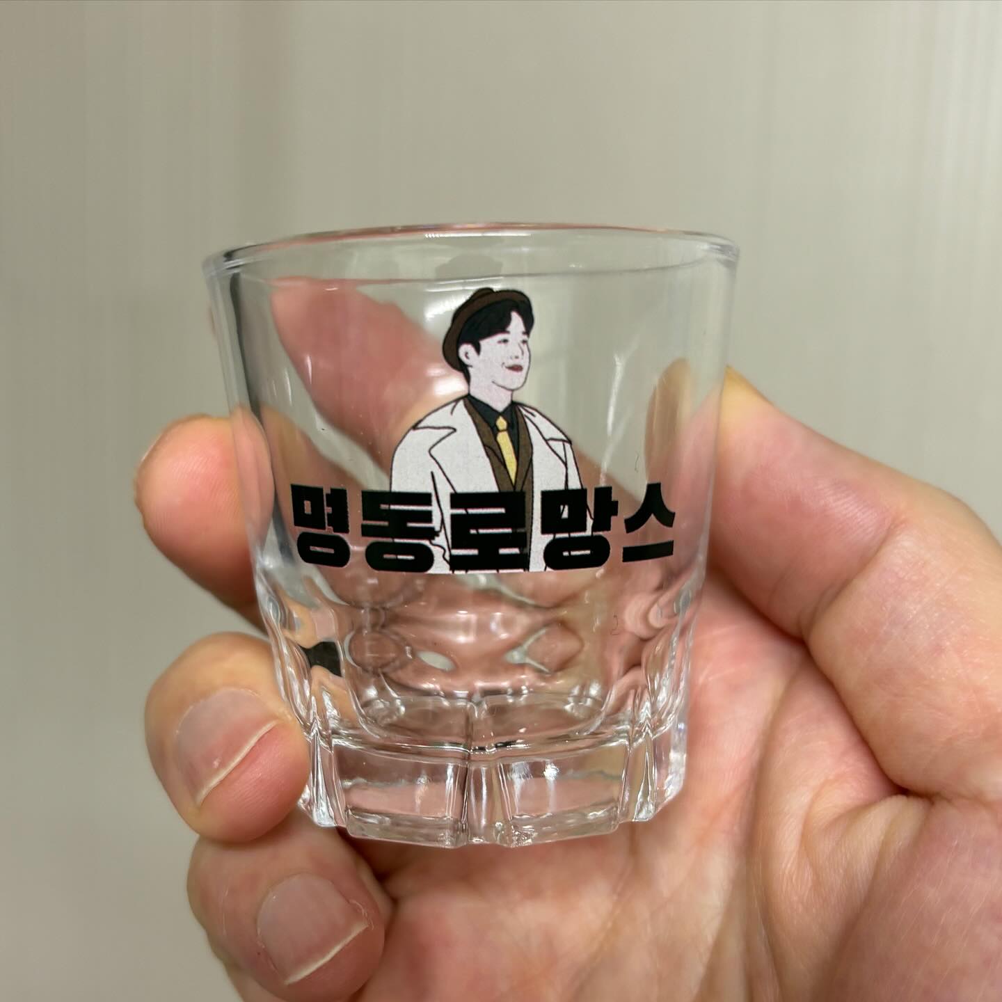 굿즈 받음 #명동로망스
