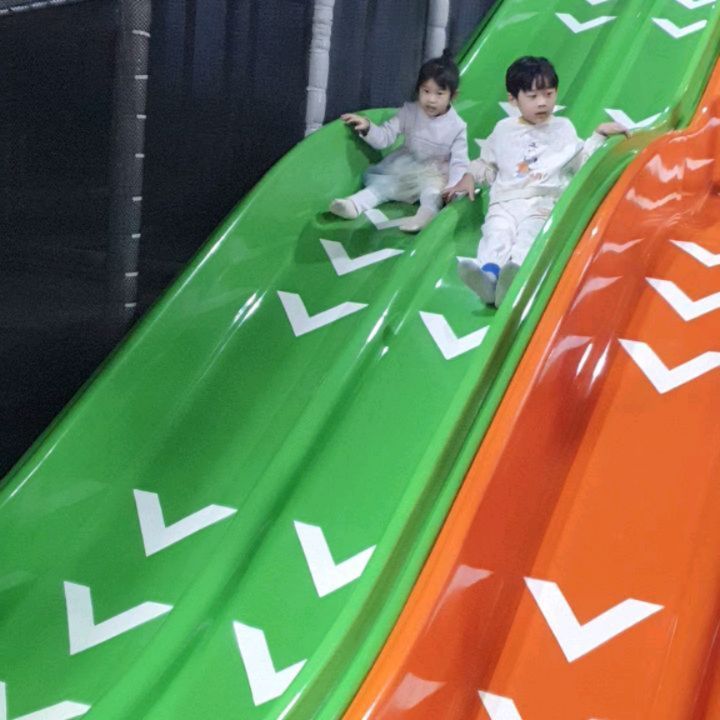 #생일주간 

설연휴 다음날 생일맞는
둘째님께서 원하시던 키카 입장이오~
엄빠는 외출과 동시에 체력소진하고..
굶주린 배 고기로 채워 겨우 귀가할 힘만 충전..
단시간 고속 충전되는 늬네 부럽다..
잠들기전 오늘 매니 행복했었다고 말해주는 우래기들
땜시 오늘도 힘내본닷♡ 

#어디서소리가들려
#체력떨어지는소리
#너네만행복하면됐어