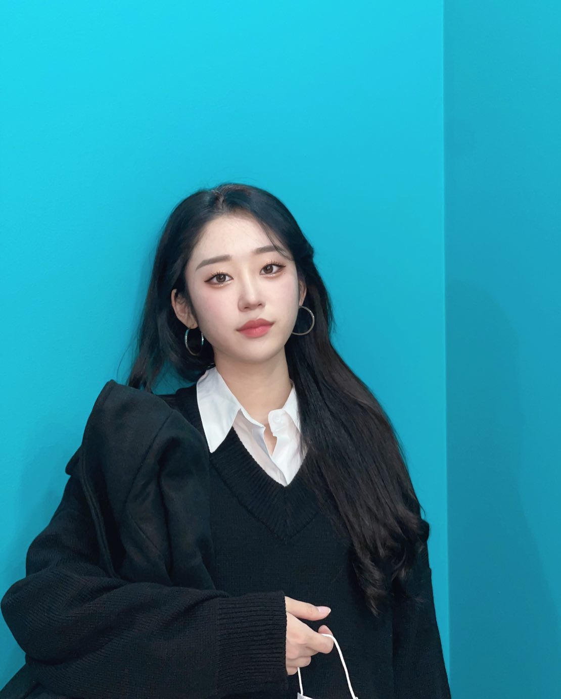 요즘 화장도 잘 안하고 사진도 안찍어서 예전 사진만 올리는듯