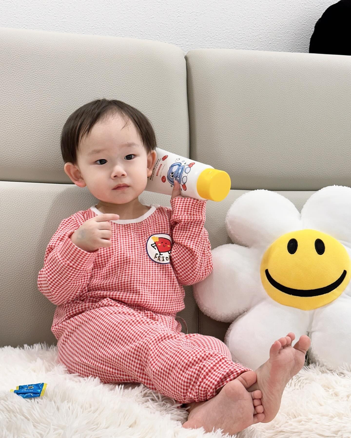 #협찬
로운아 로션은 발라야지 먹는고 아니야…
일단  크림이 너무 쫀쫀하고 향이 너무좋은거 아닌가요🧴👍
#앙또미뇽 #베리어엠크림