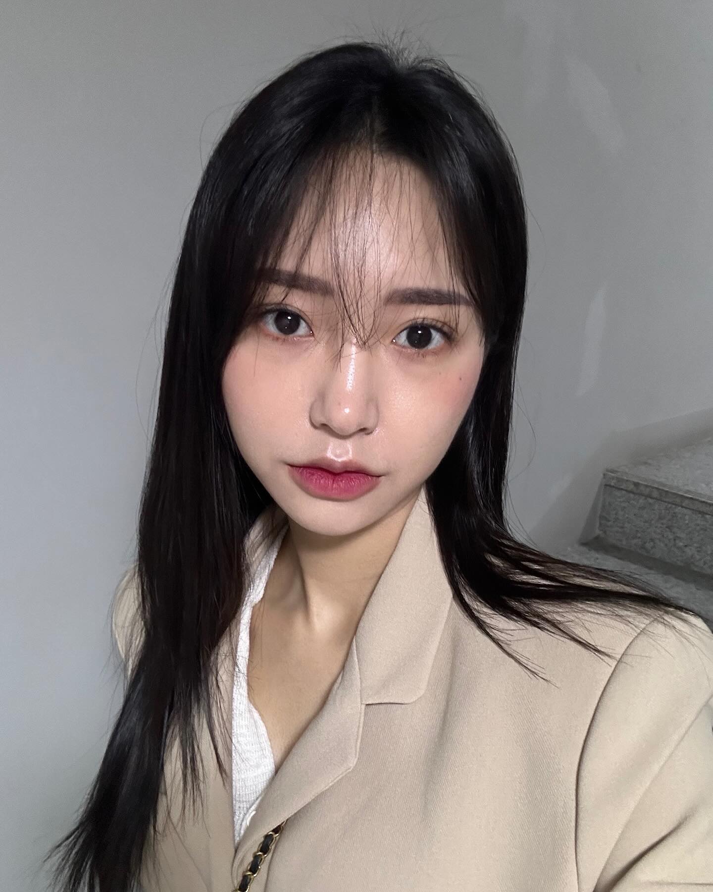 내 눈썹 6년째 ,, 그녀와 ,, 👾🪴
barbiebrow__